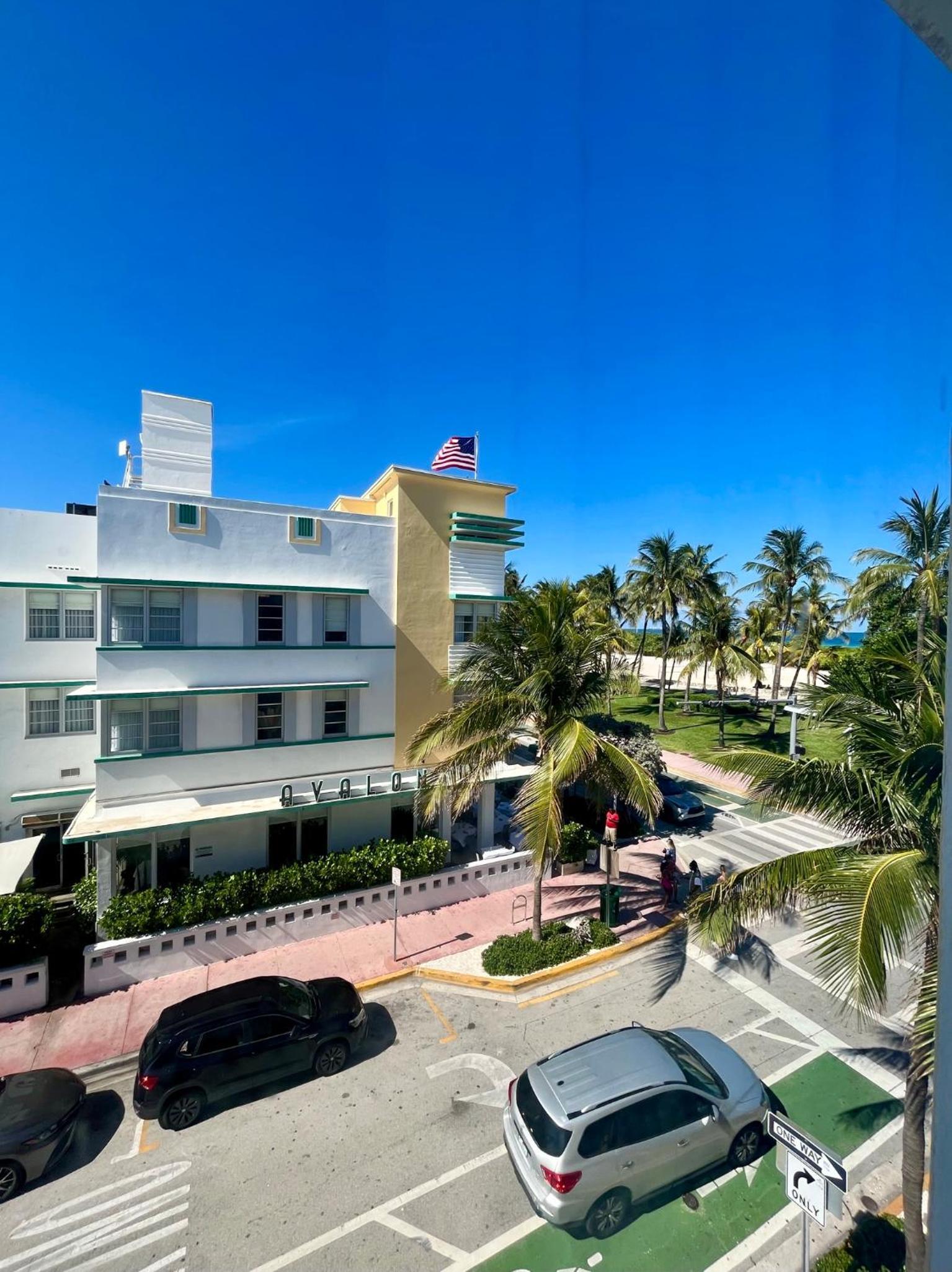 Majestic Hotel South Beach photo 26
