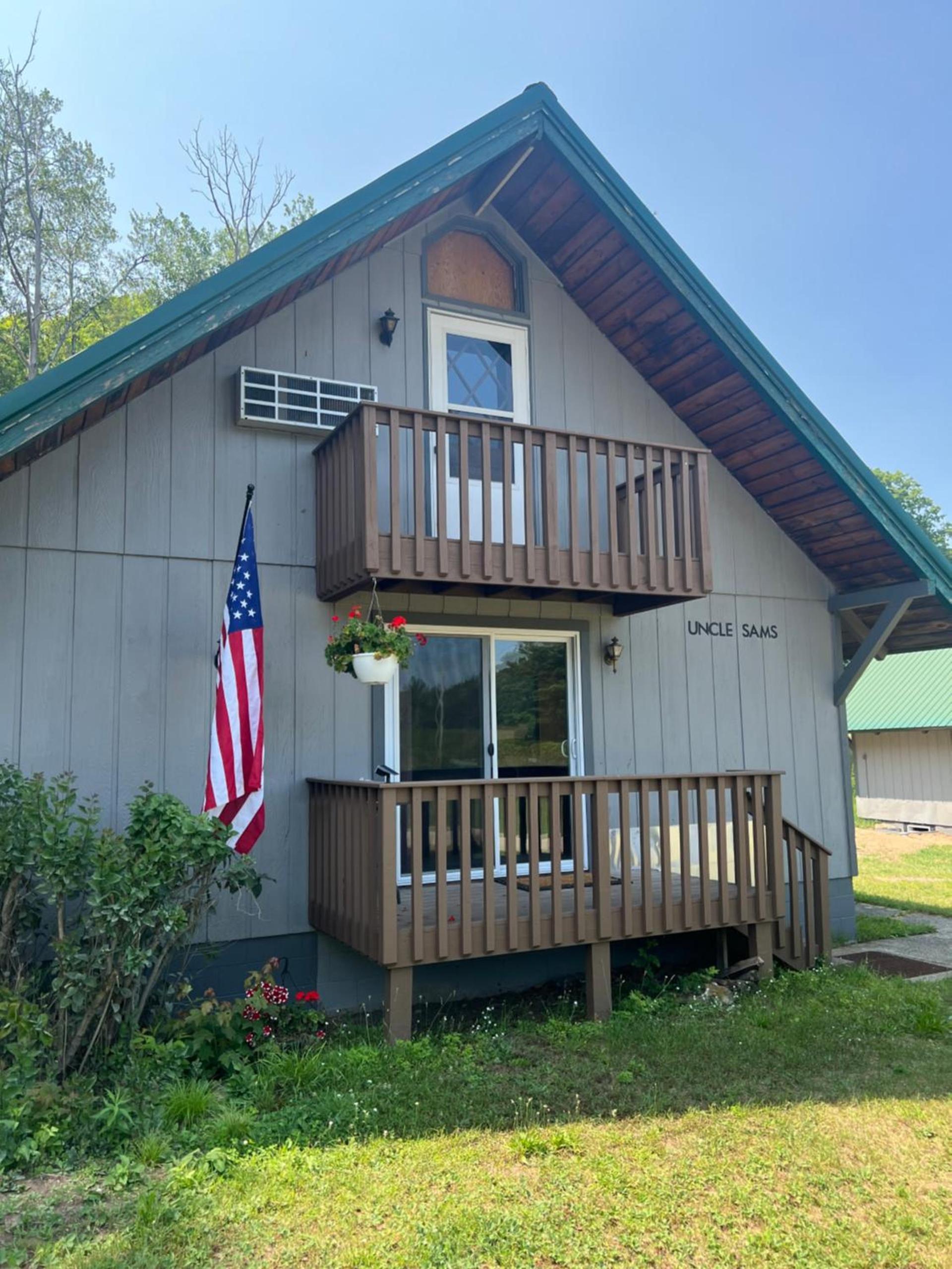 The Lodge at LPL photo 30