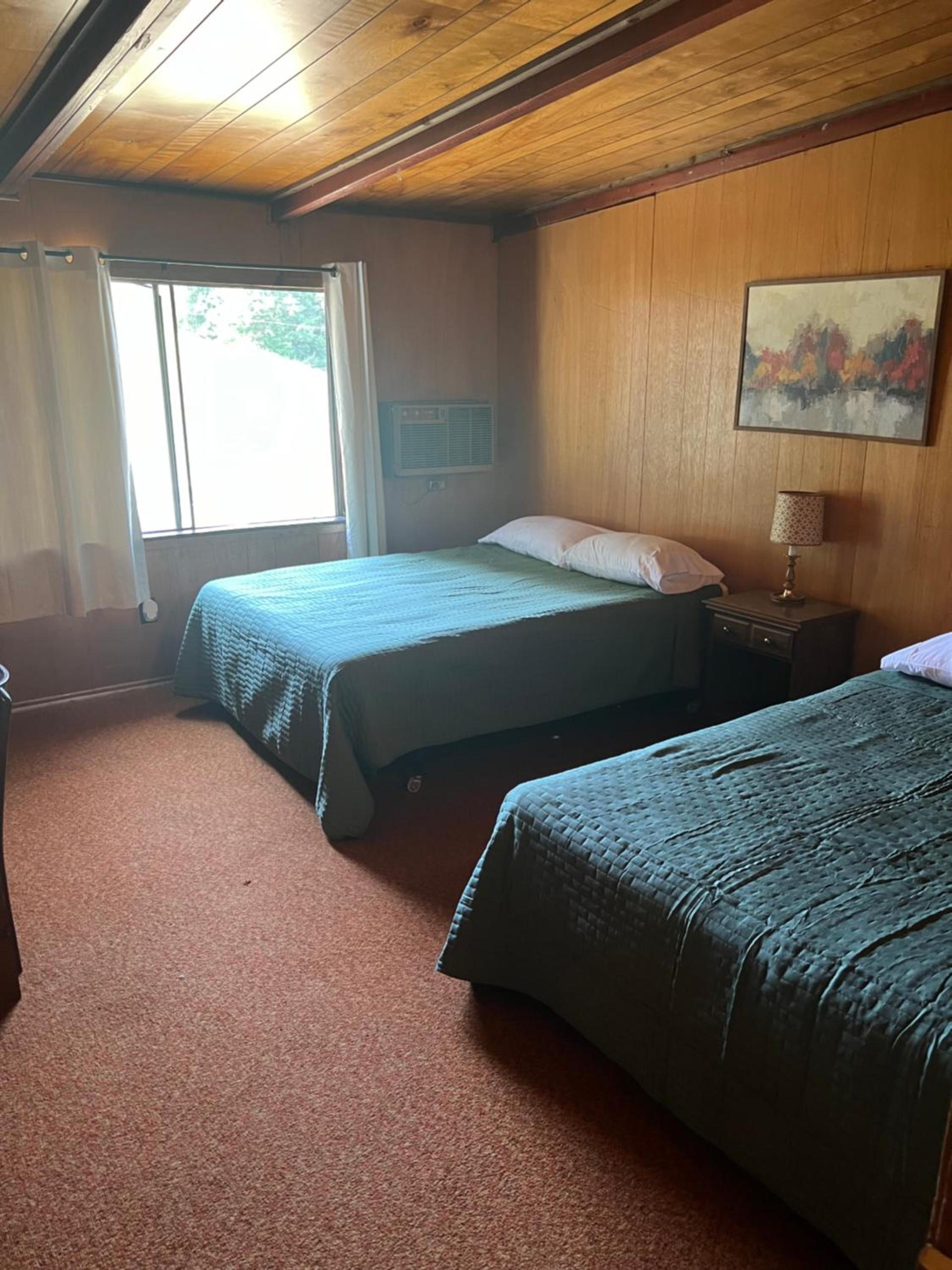 The Lodge at LPL photo 50