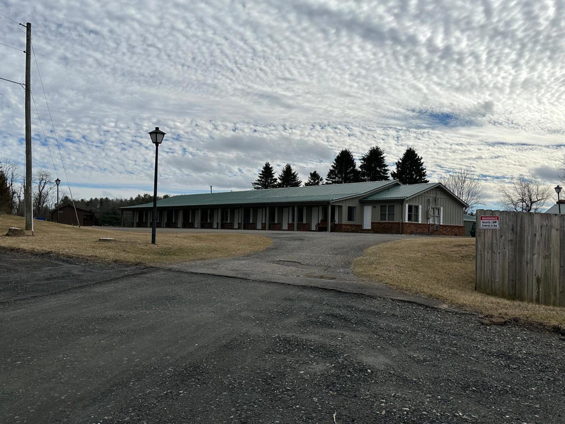 Glendale Springs Inn & Restaurant photo 1