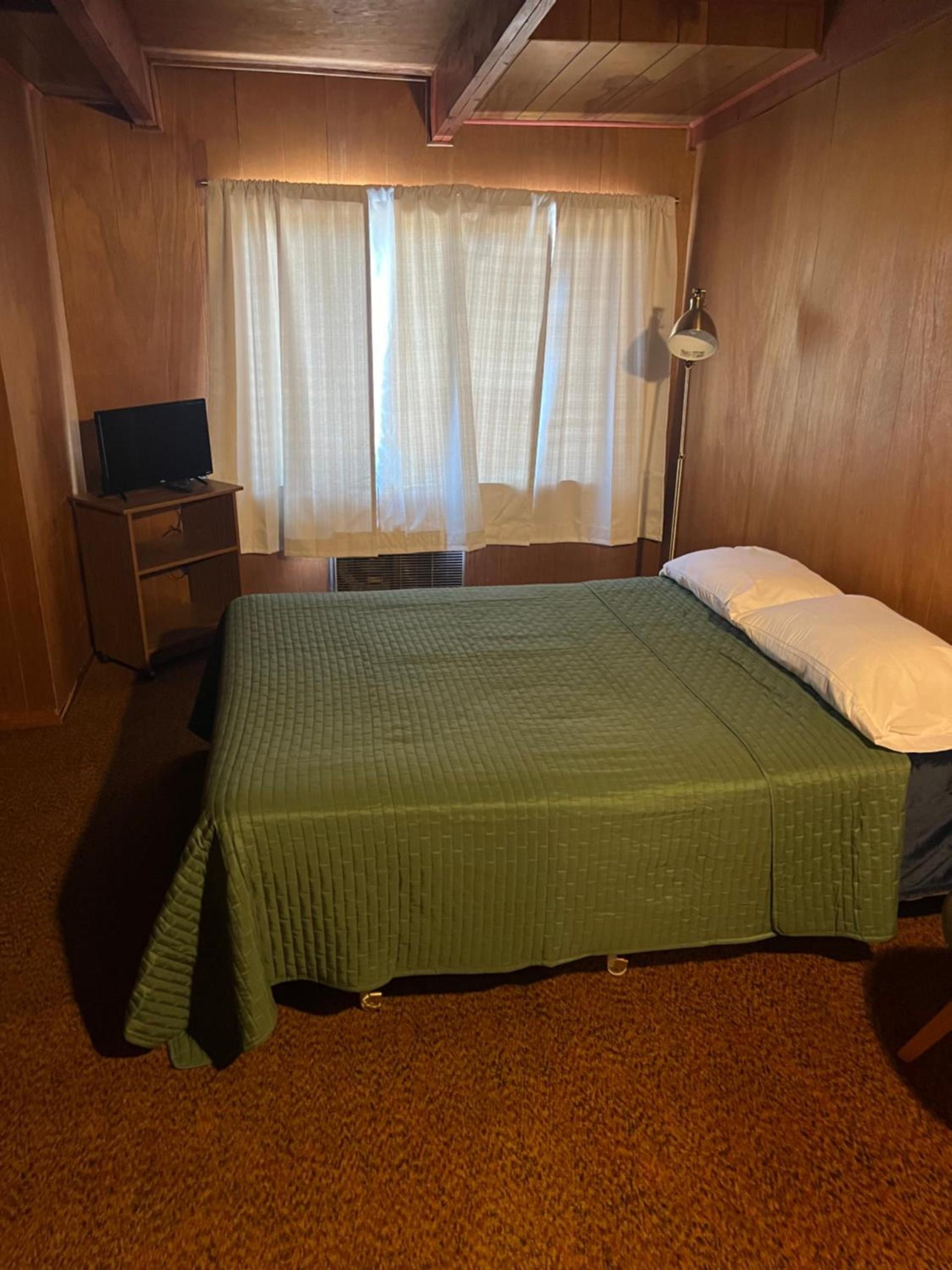 The Lodge at LPL photo 53
