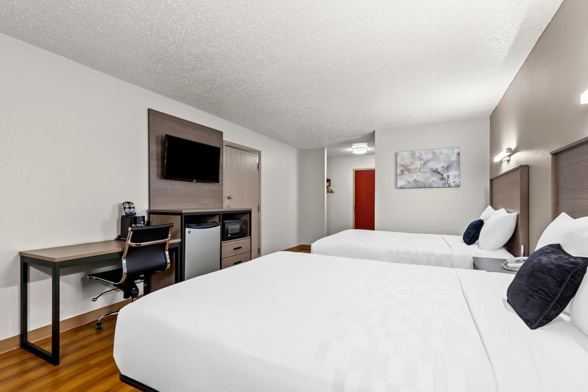 Red Lion Inn & Suites Saint Louis photo 9