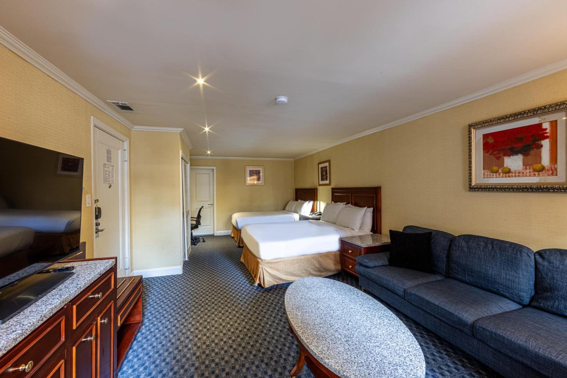 Hotel Stanford photo 42