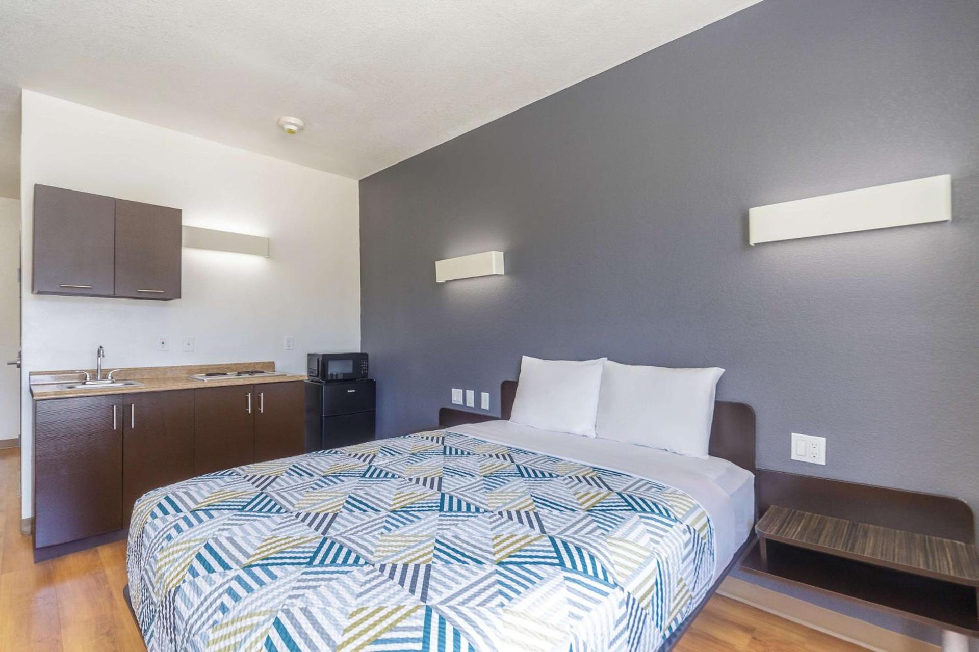 Motel 6-Laredo, TX - Airport photo 7