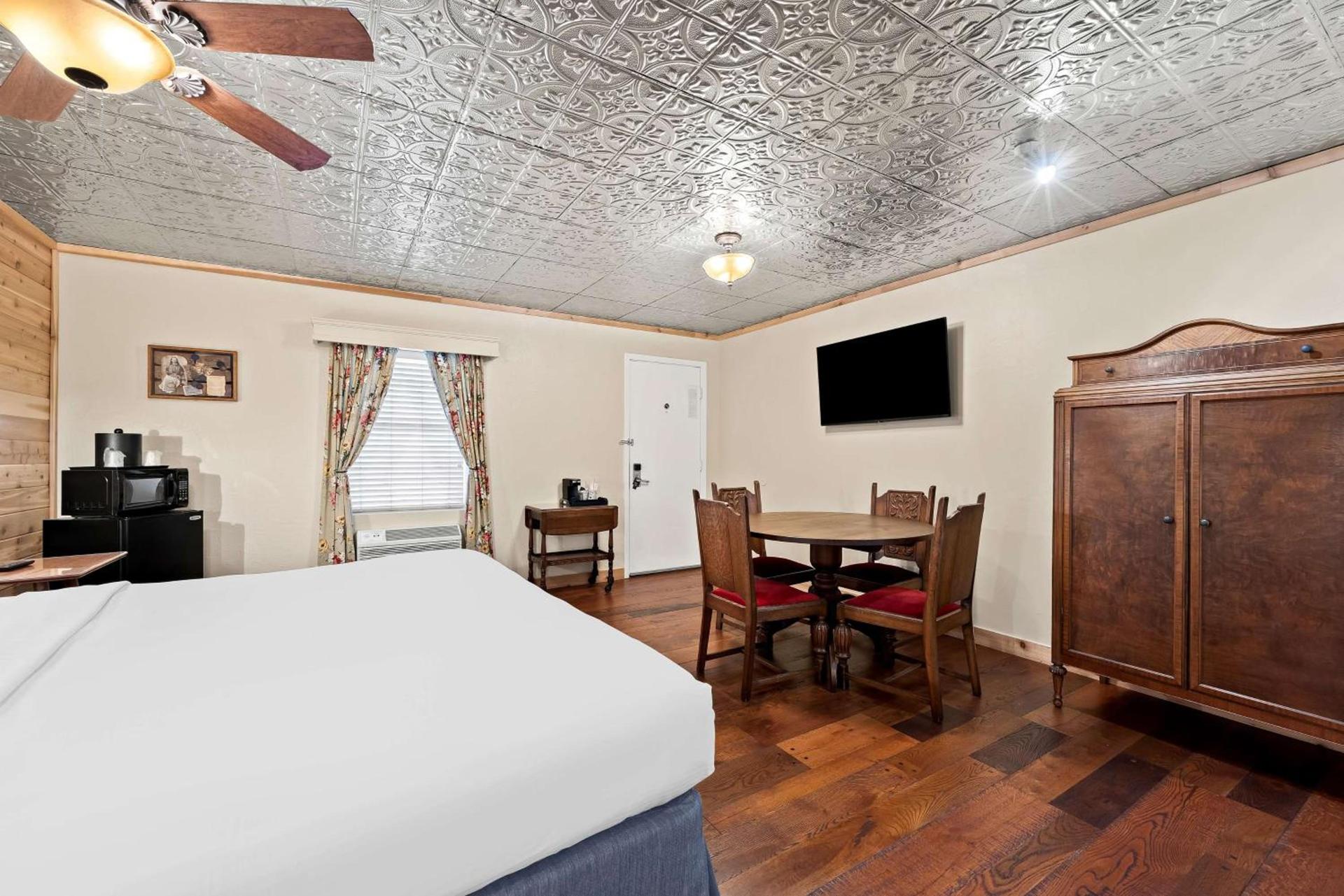Best Western Route 66 Rail Haven photo 16