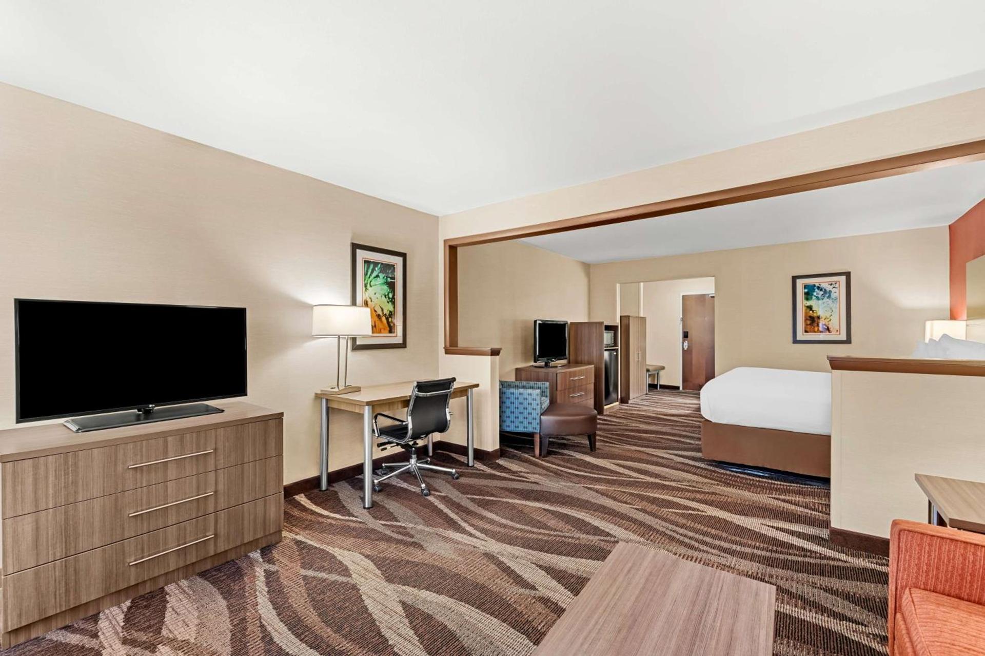 Best Western Maple City Inn photo 11