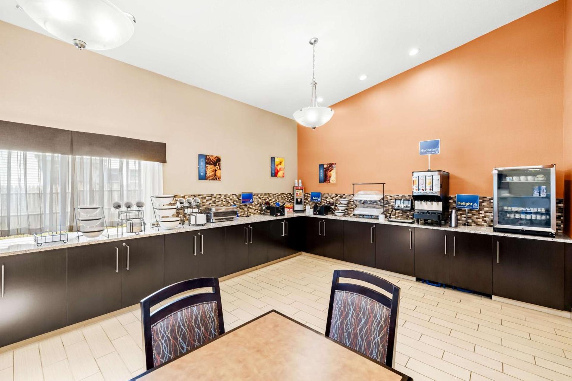 Best Western Maple City Inn photo 13