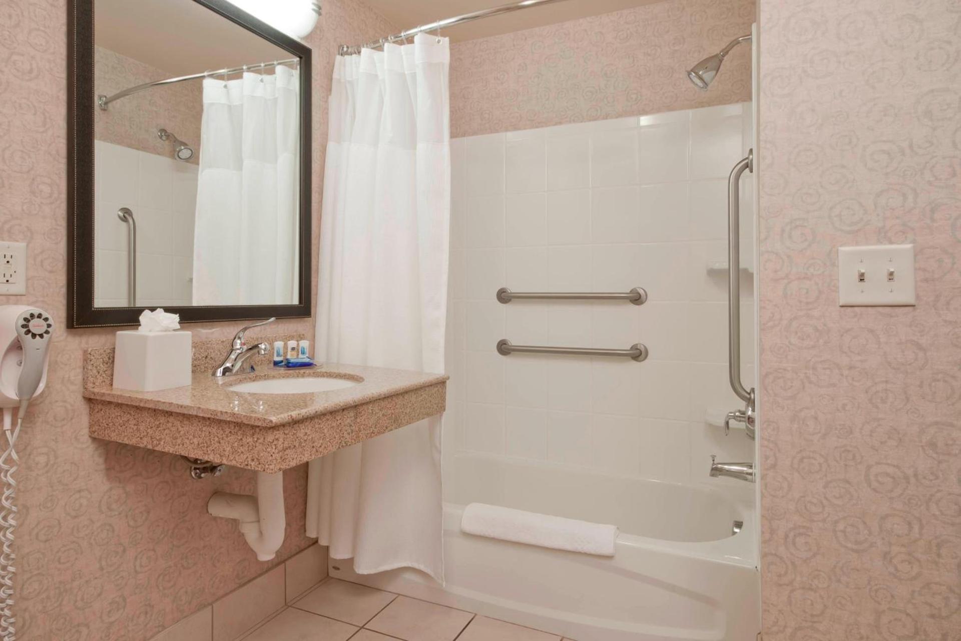 Fairfield Inn & Suites El Centro photo 14