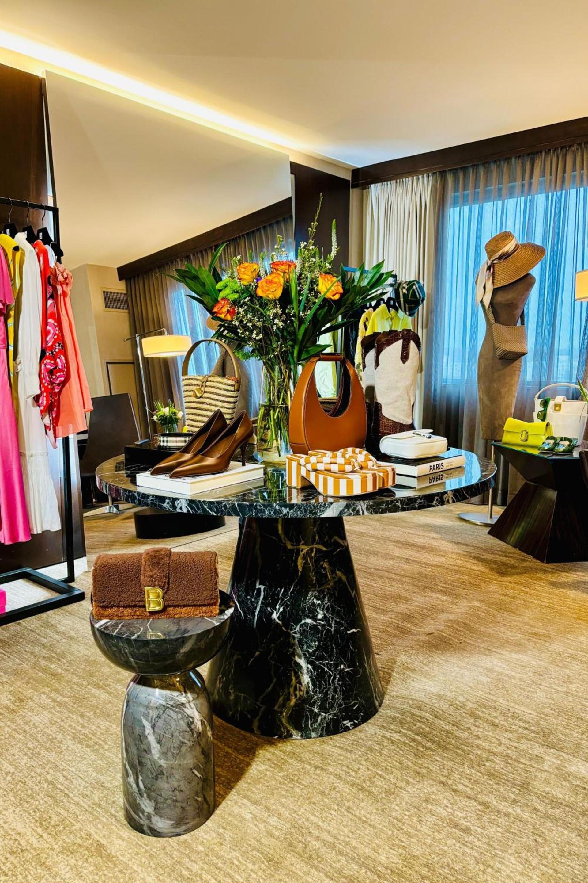 JW Marriott Minneapolis Mall of America photo 21