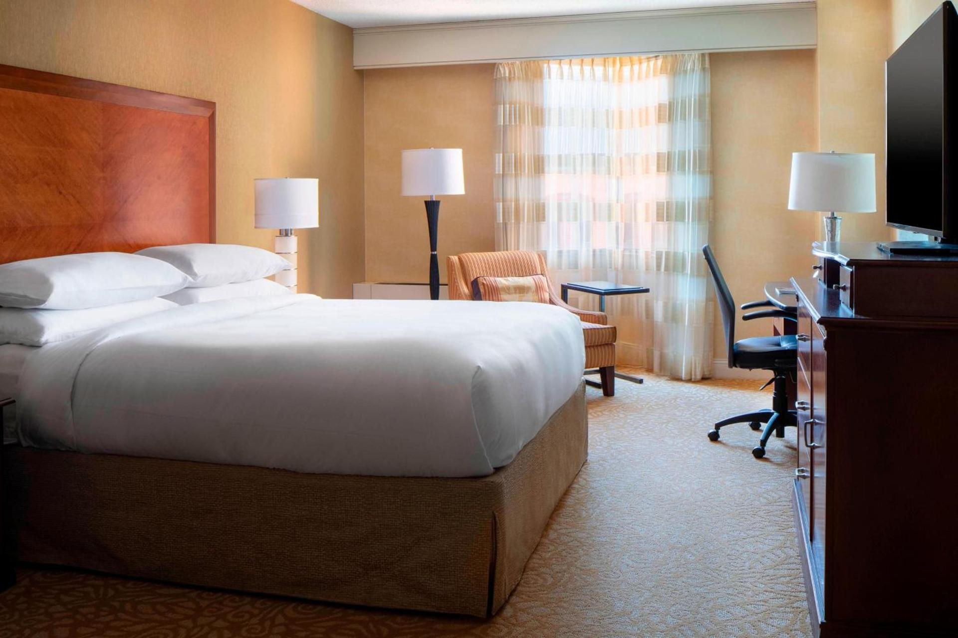 The Lincoln Marriott Cornhusker Hotel photo 12