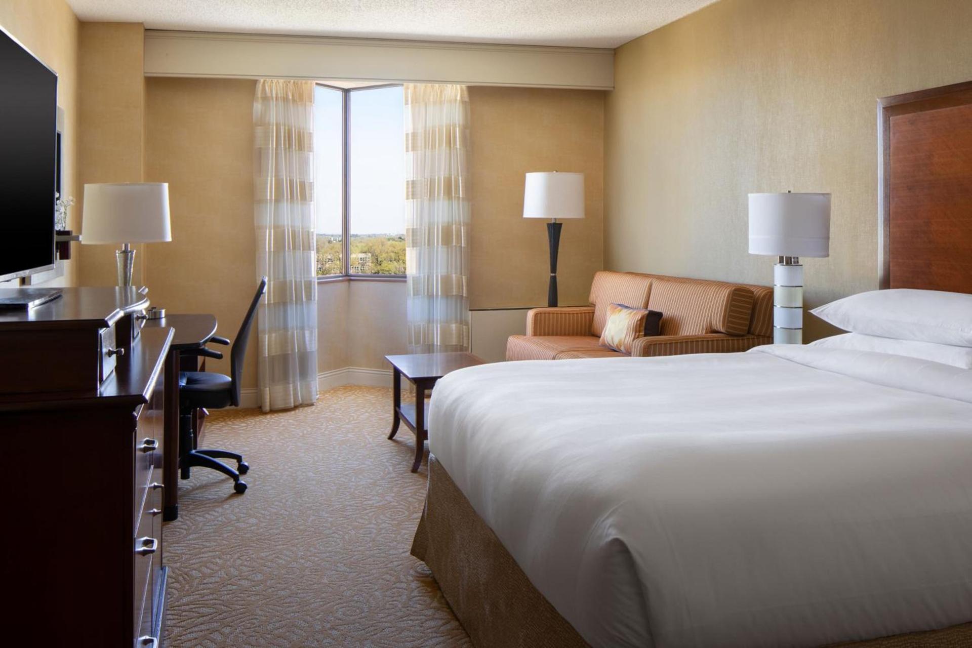 The Lincoln Marriott Cornhusker Hotel photo 14