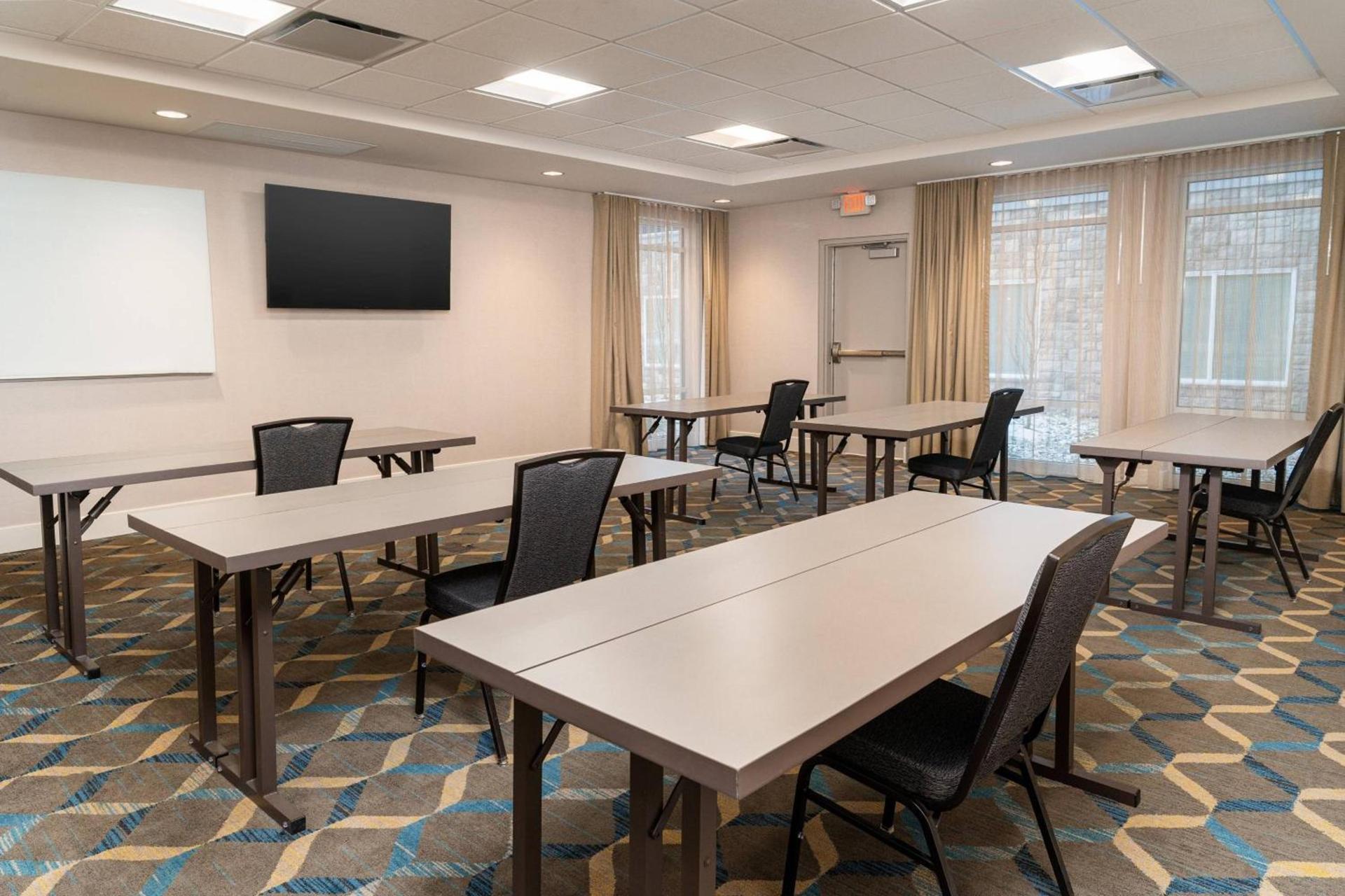 Residence Inn by Marriott Louisville Old Henry photo 34