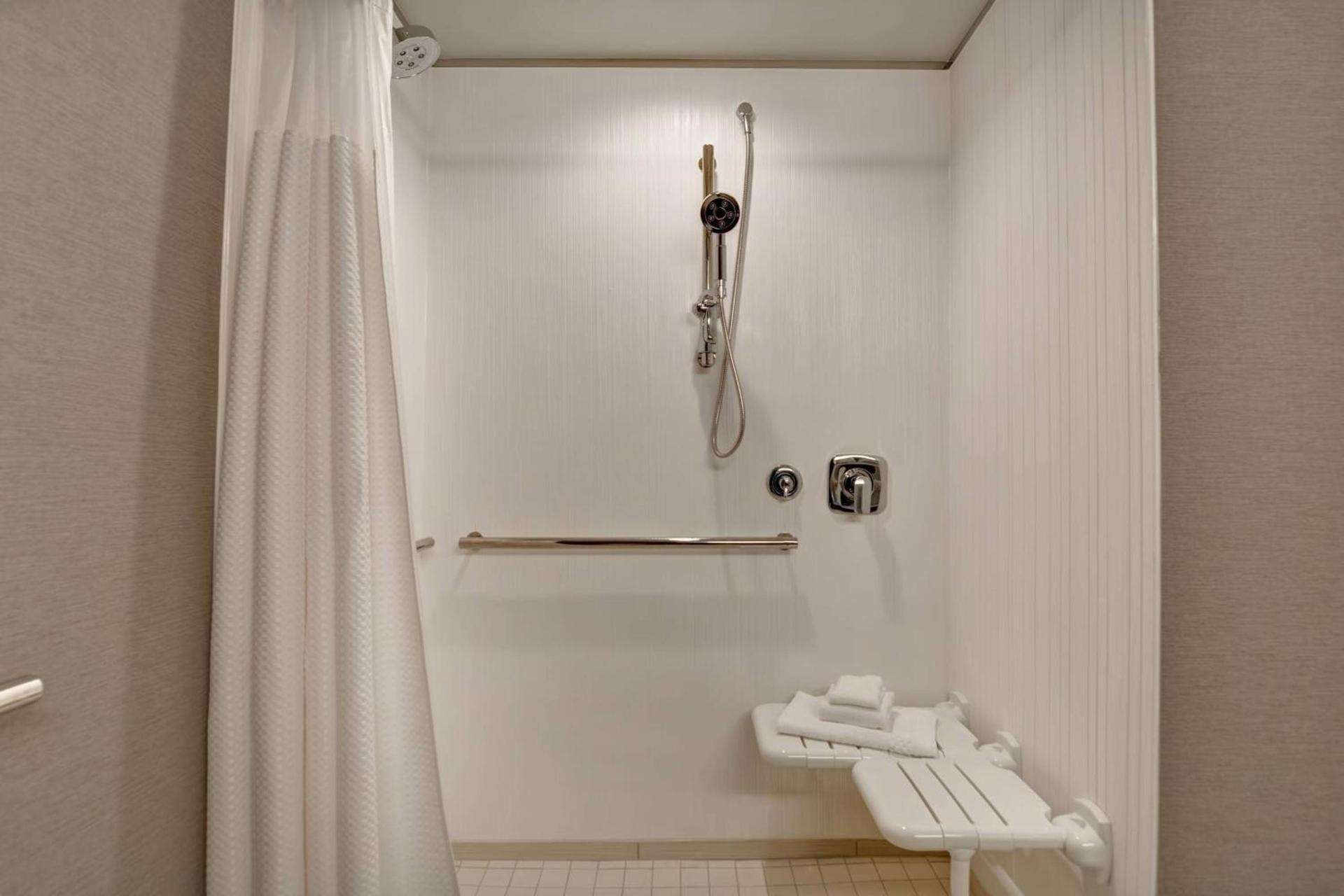 Courtyard by Marriott Jackson Madison photo 18