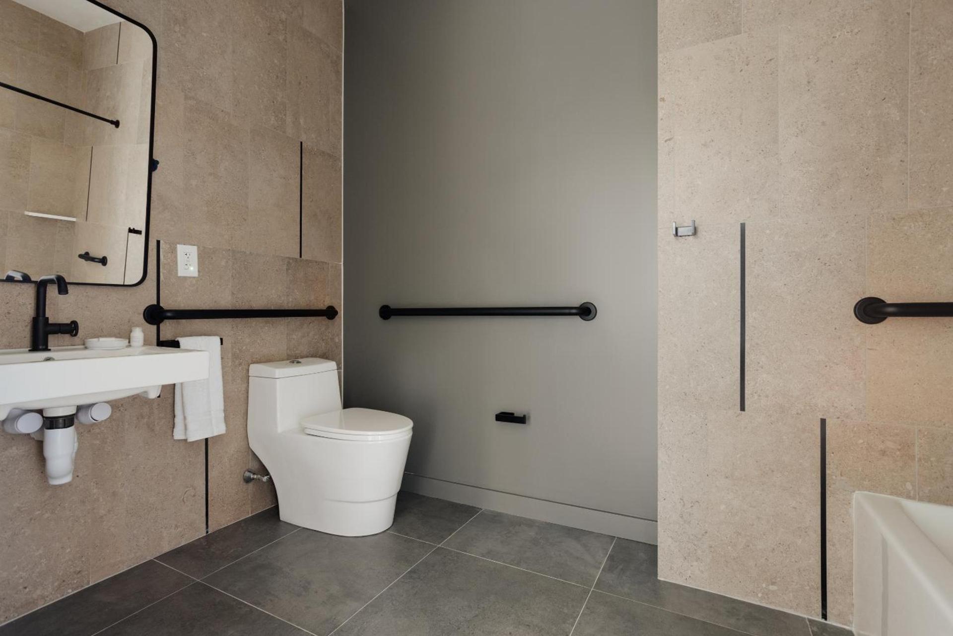 Sonder Onyx photo 25