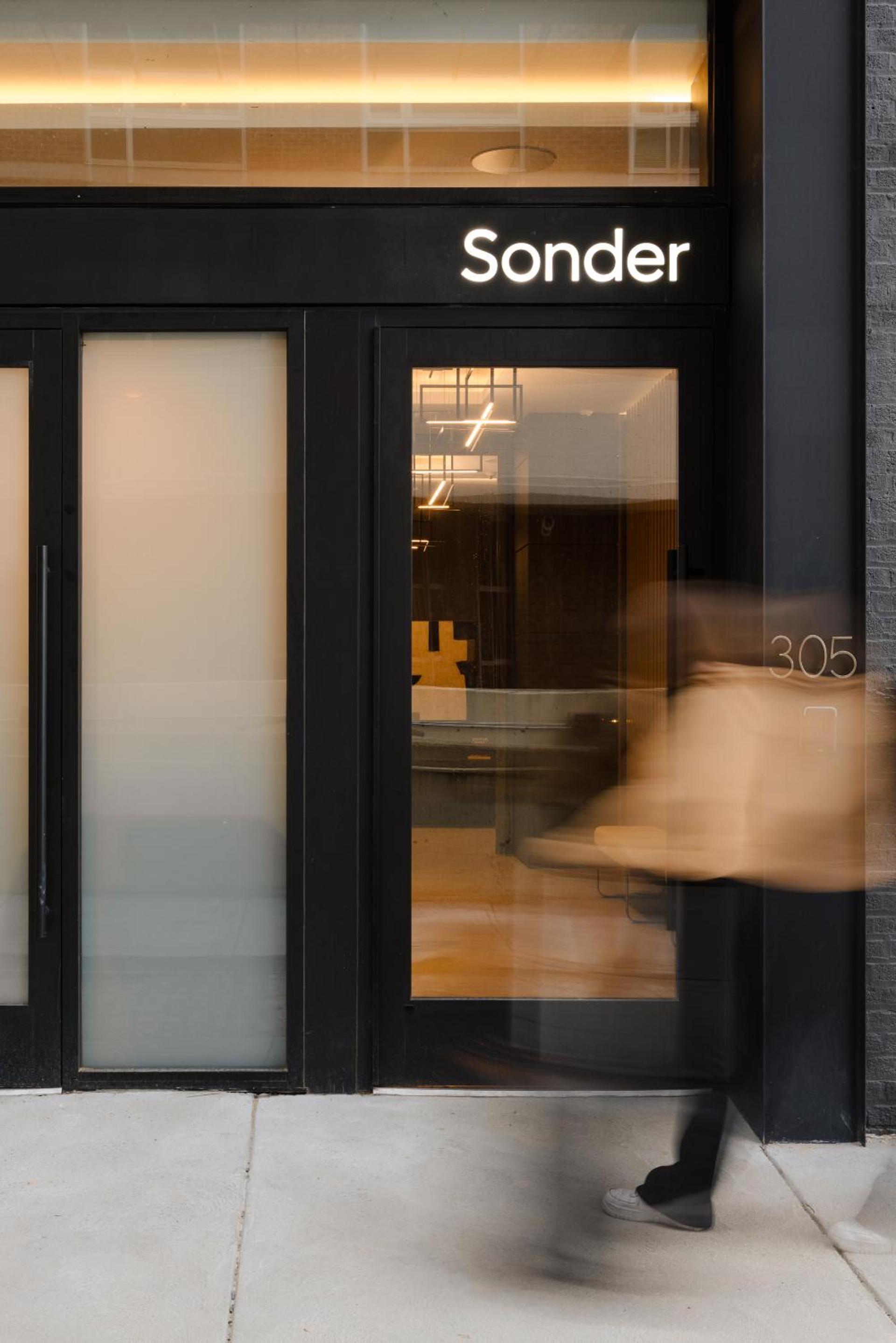 Sonder Onyx photo 15