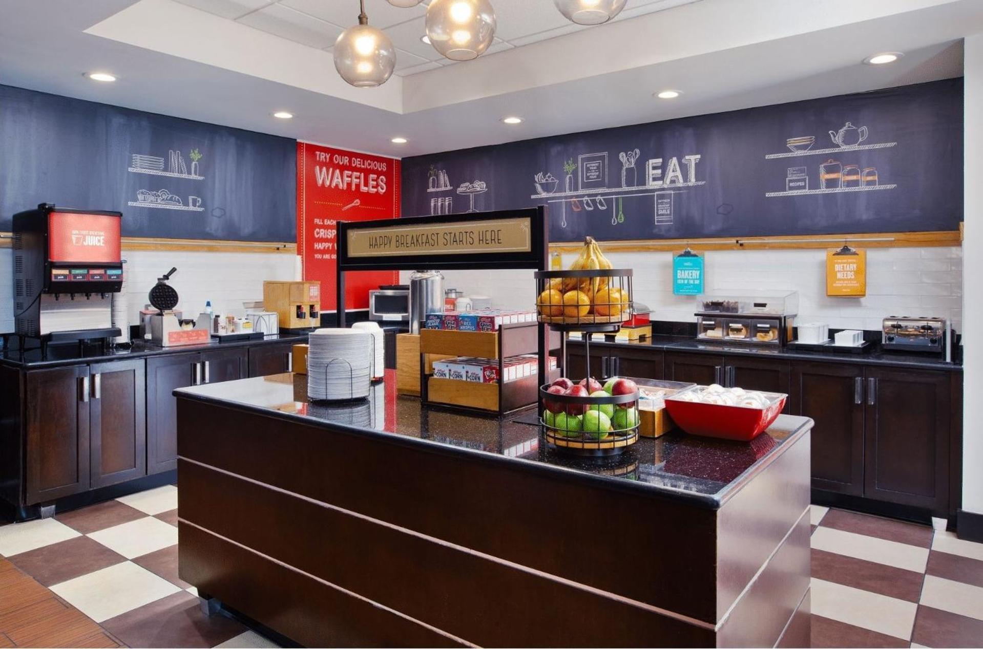 Hampton Inn Cincinnati Northwest Fairfield photo 32