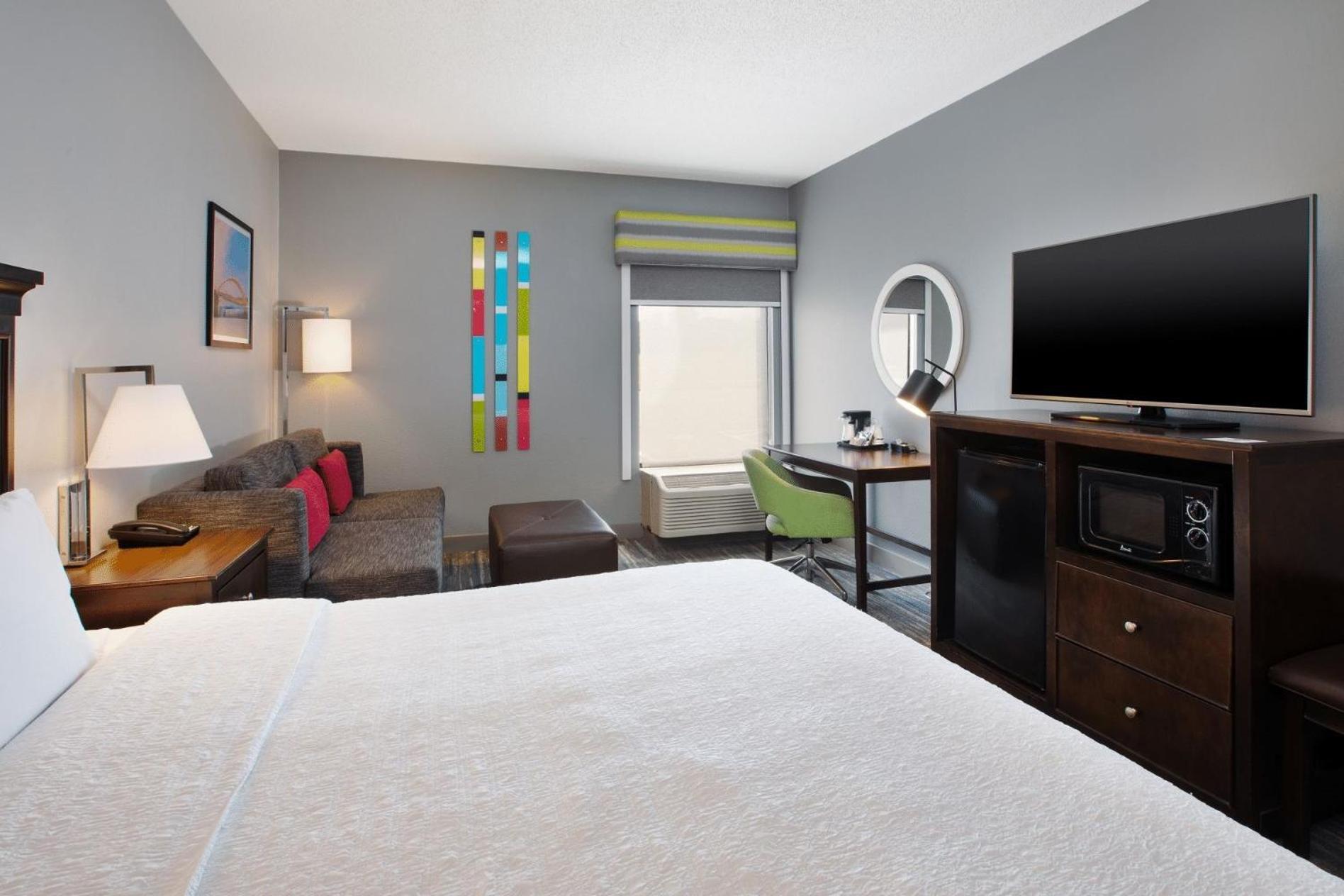 Hampton Inn Cincinnati Northwest Fairfield photo 49