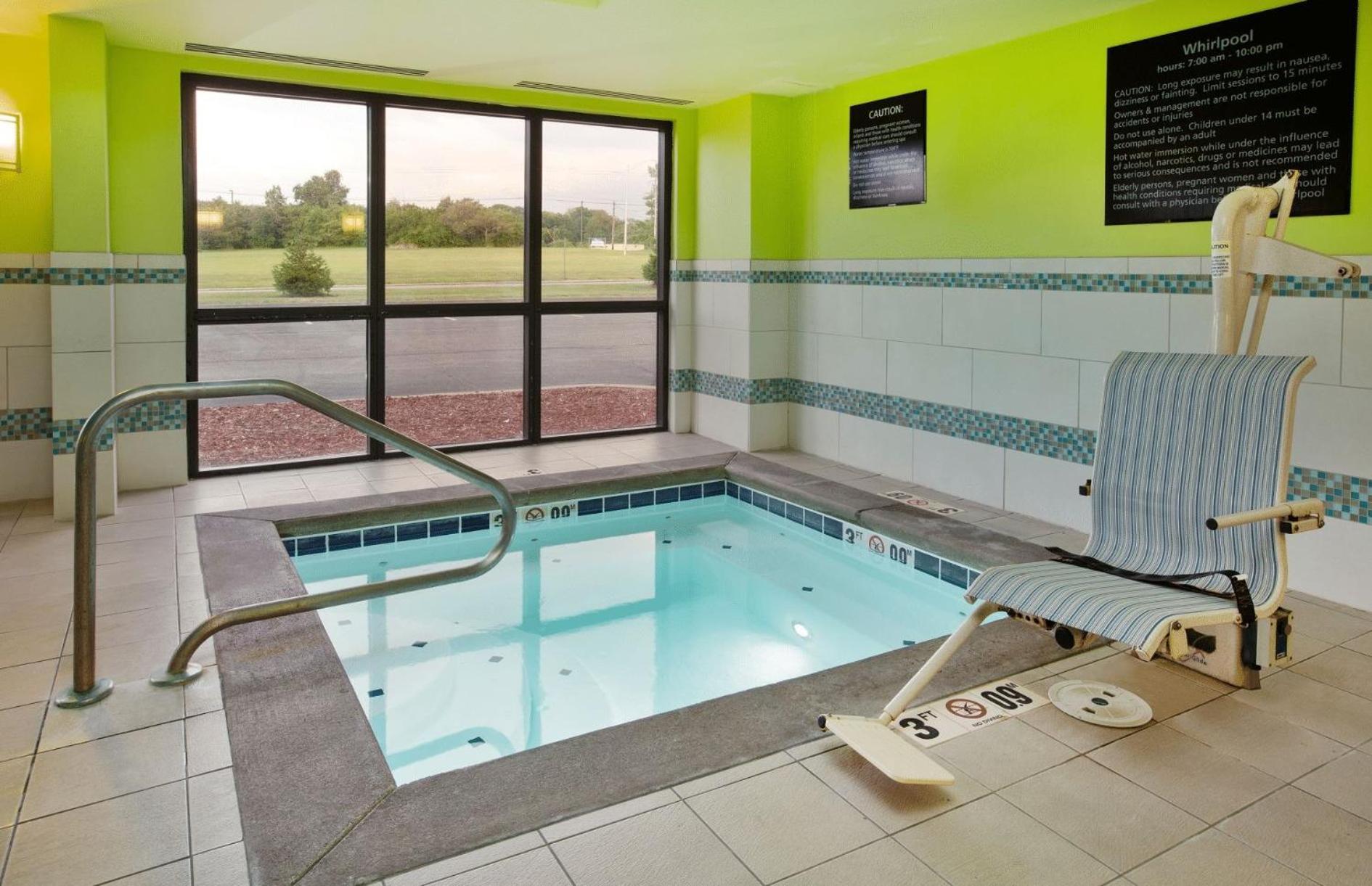 Hampton Inn Cincinnati Northwest Fairfield photo 28
