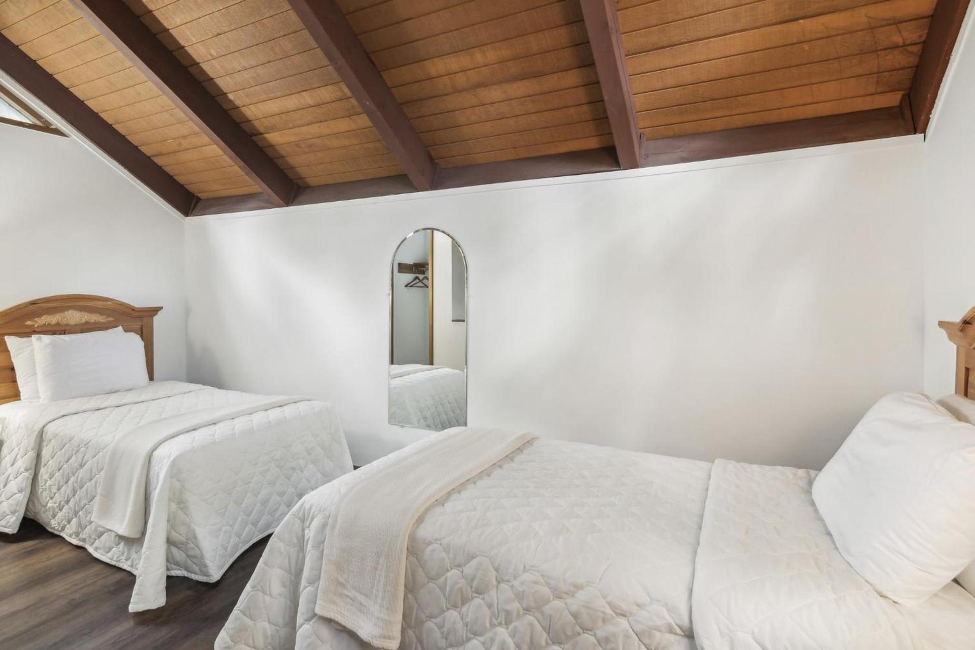 Petit Crest Villas photo 9