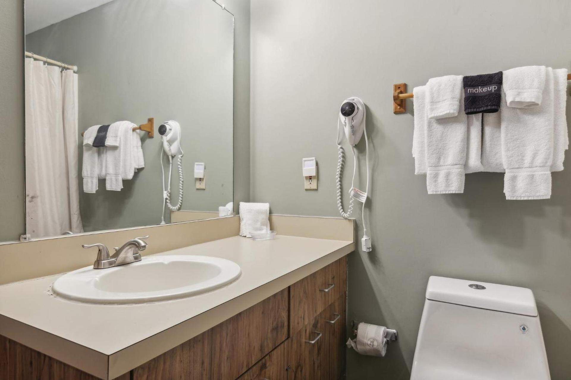 Petit Crest Villas photo 13