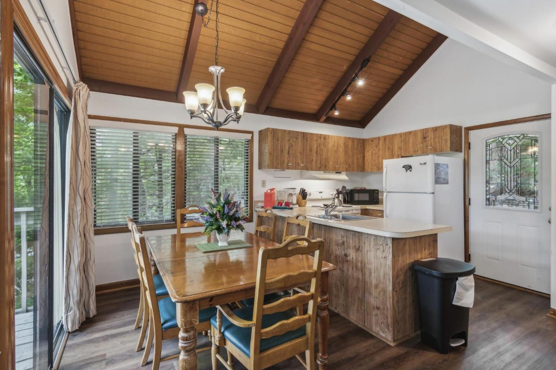Petit Crest Villas photo 11