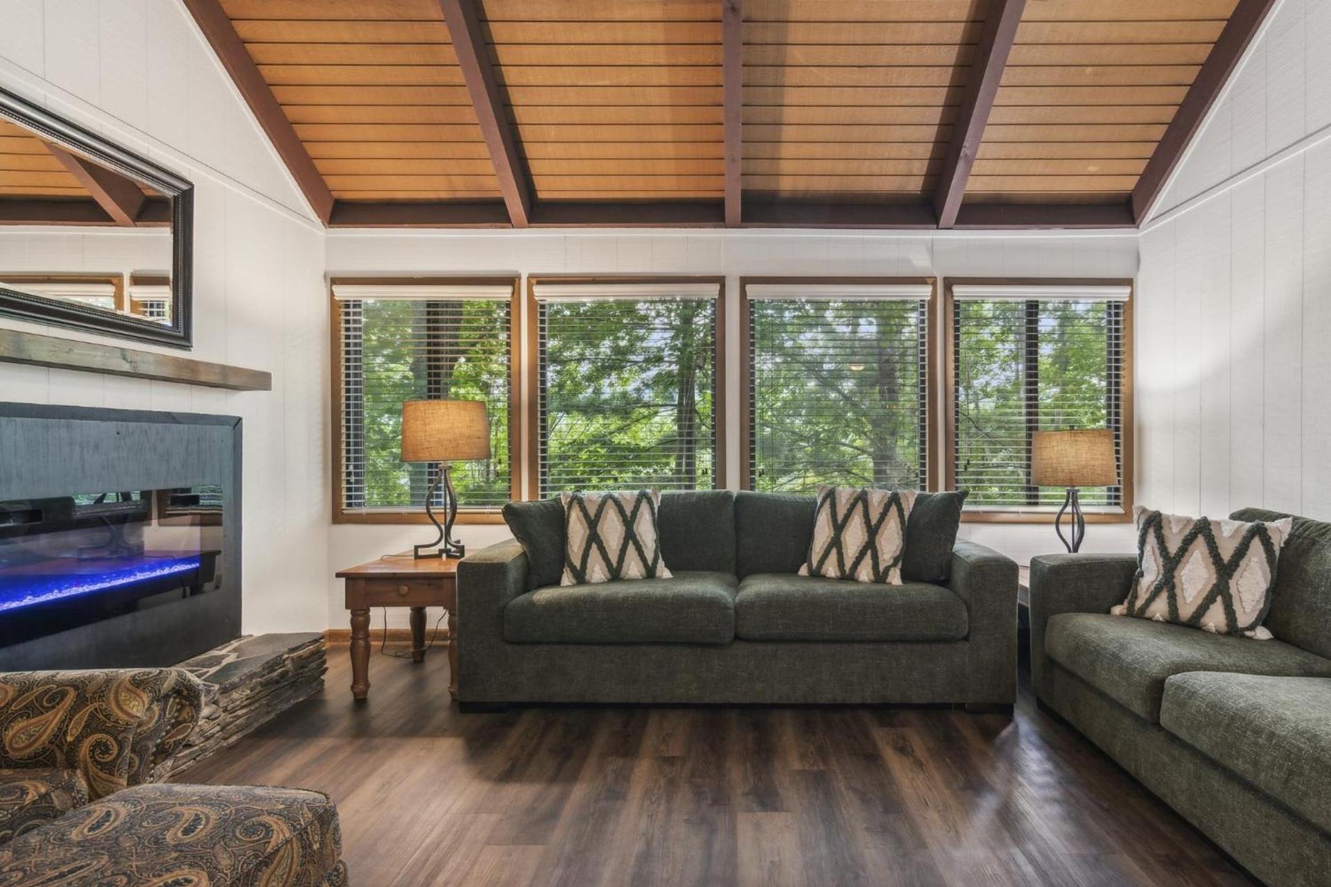 Petit Crest Villas photo 18