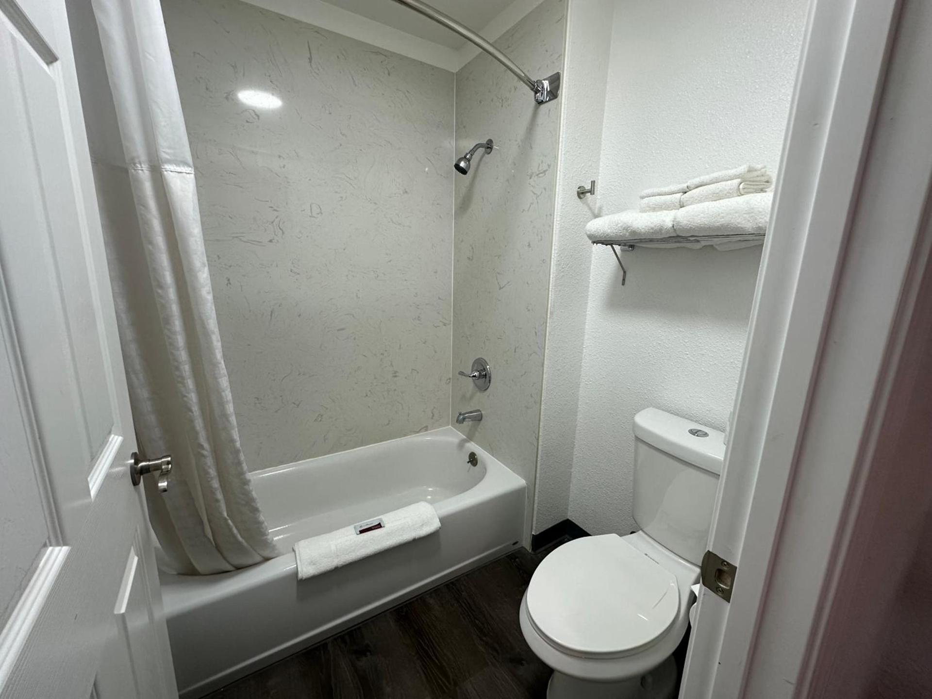 Sands Motel photo 4