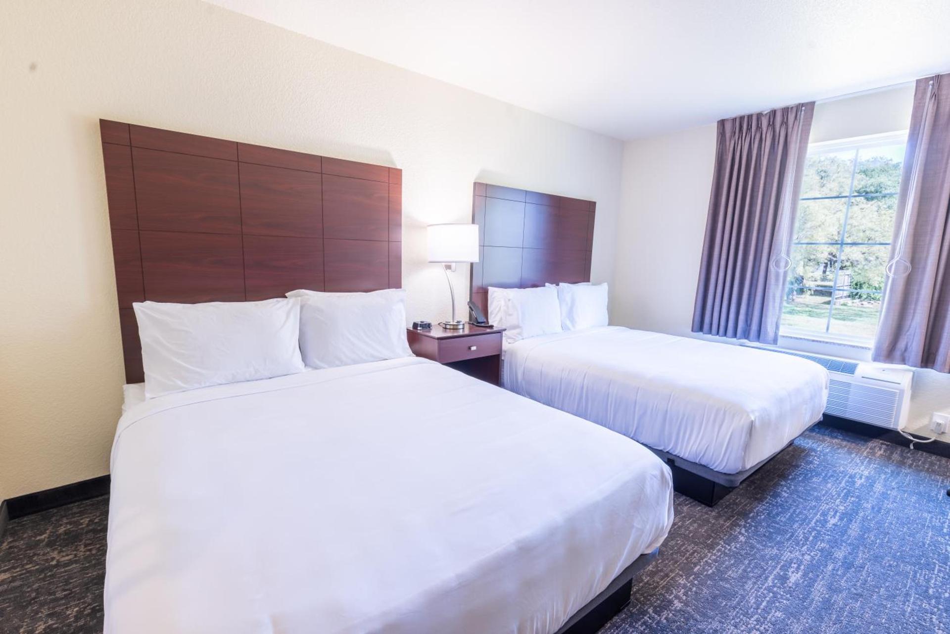 Cobblestone Inn & Suites - Winters photo 53