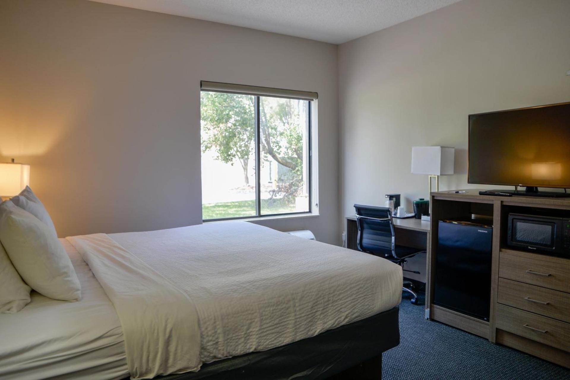 Baymont by Wyndham O'Fallon St. Louis Area photo 15