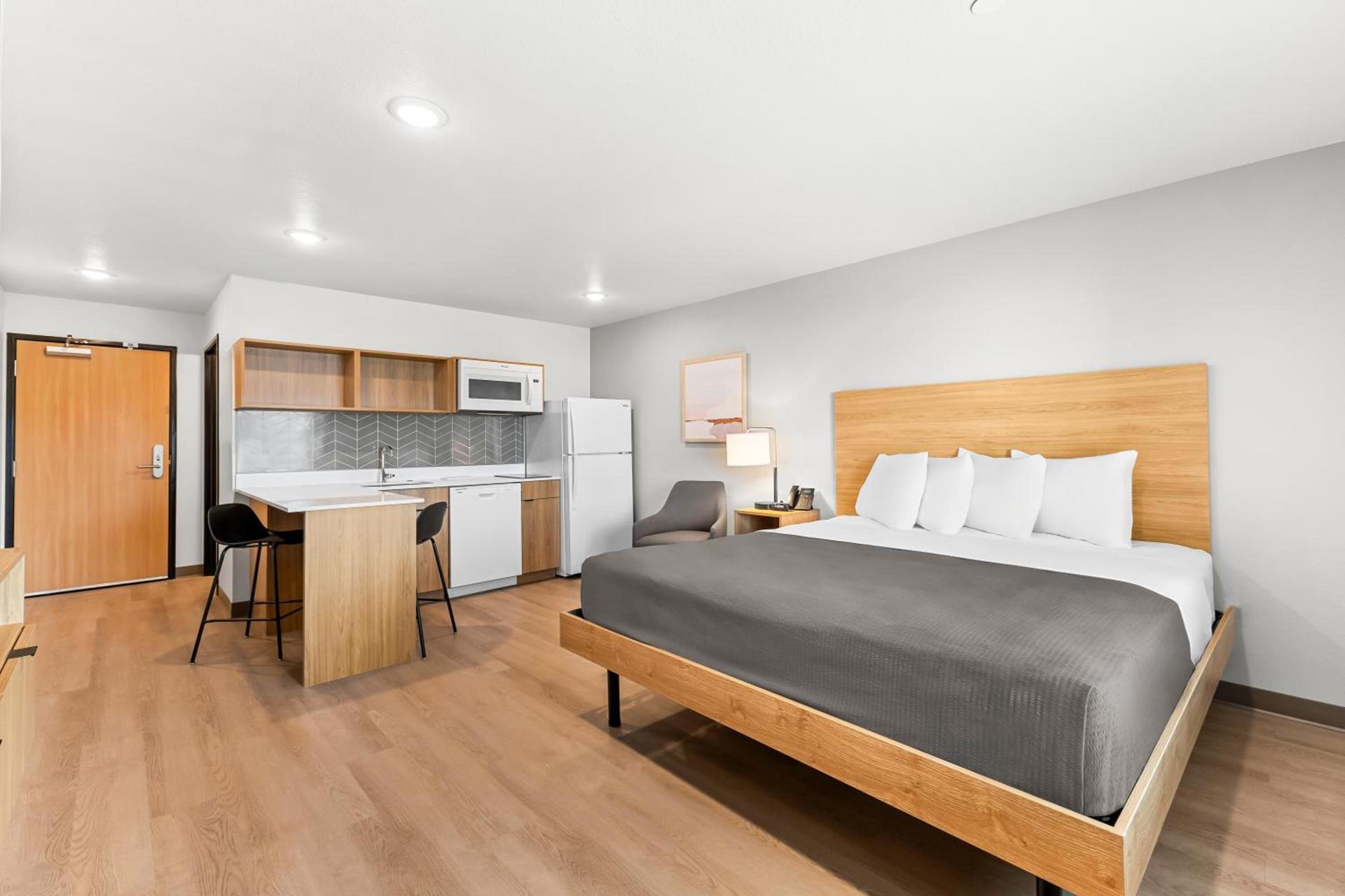 LivAway Suites Salt Lake City- West Jordan photo 28