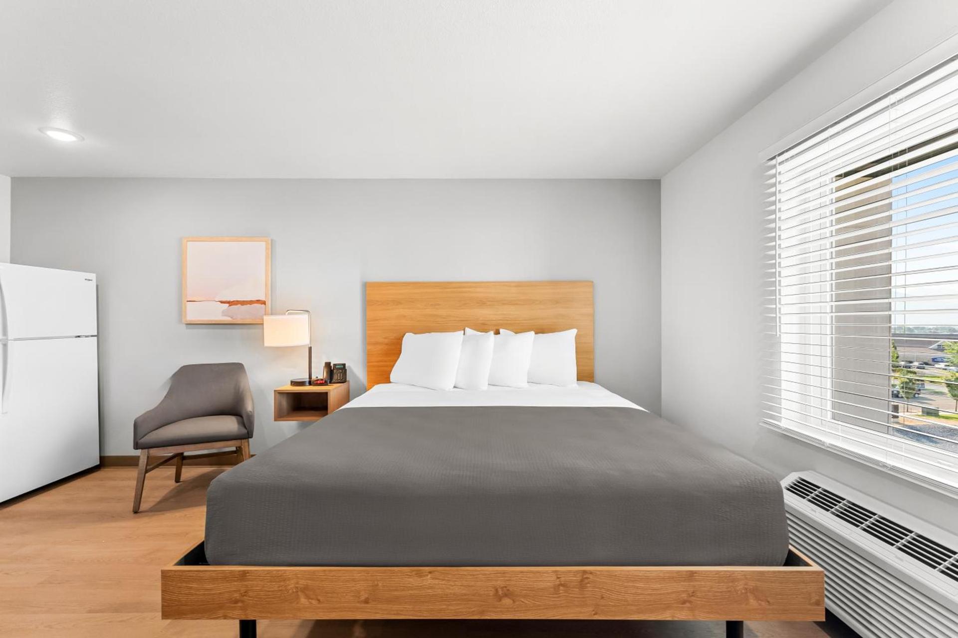 LivAway Suites Salt Lake City- West Jordan photo 7