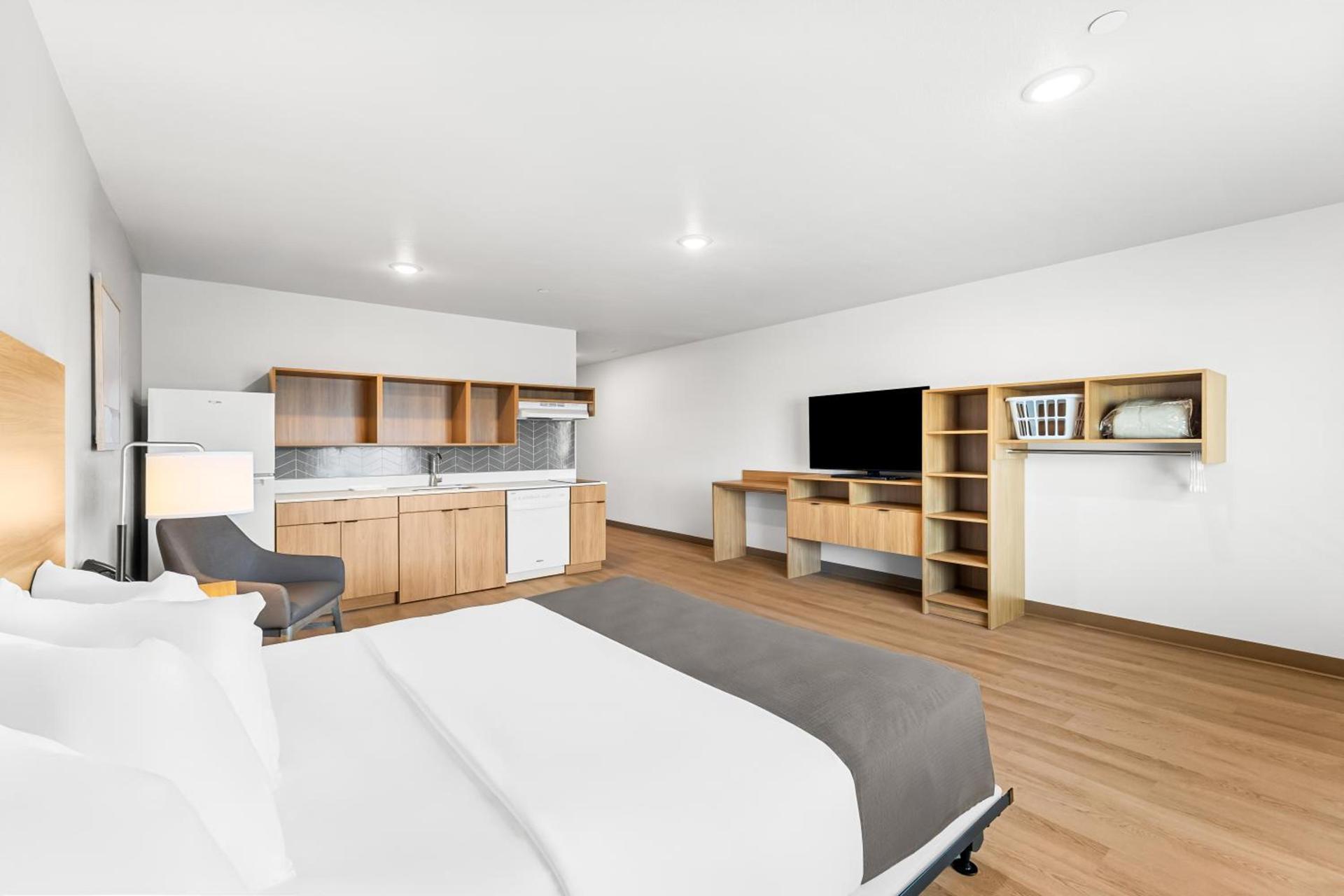 LivAway Suites Salt Lake City- West Jordan photo 18
