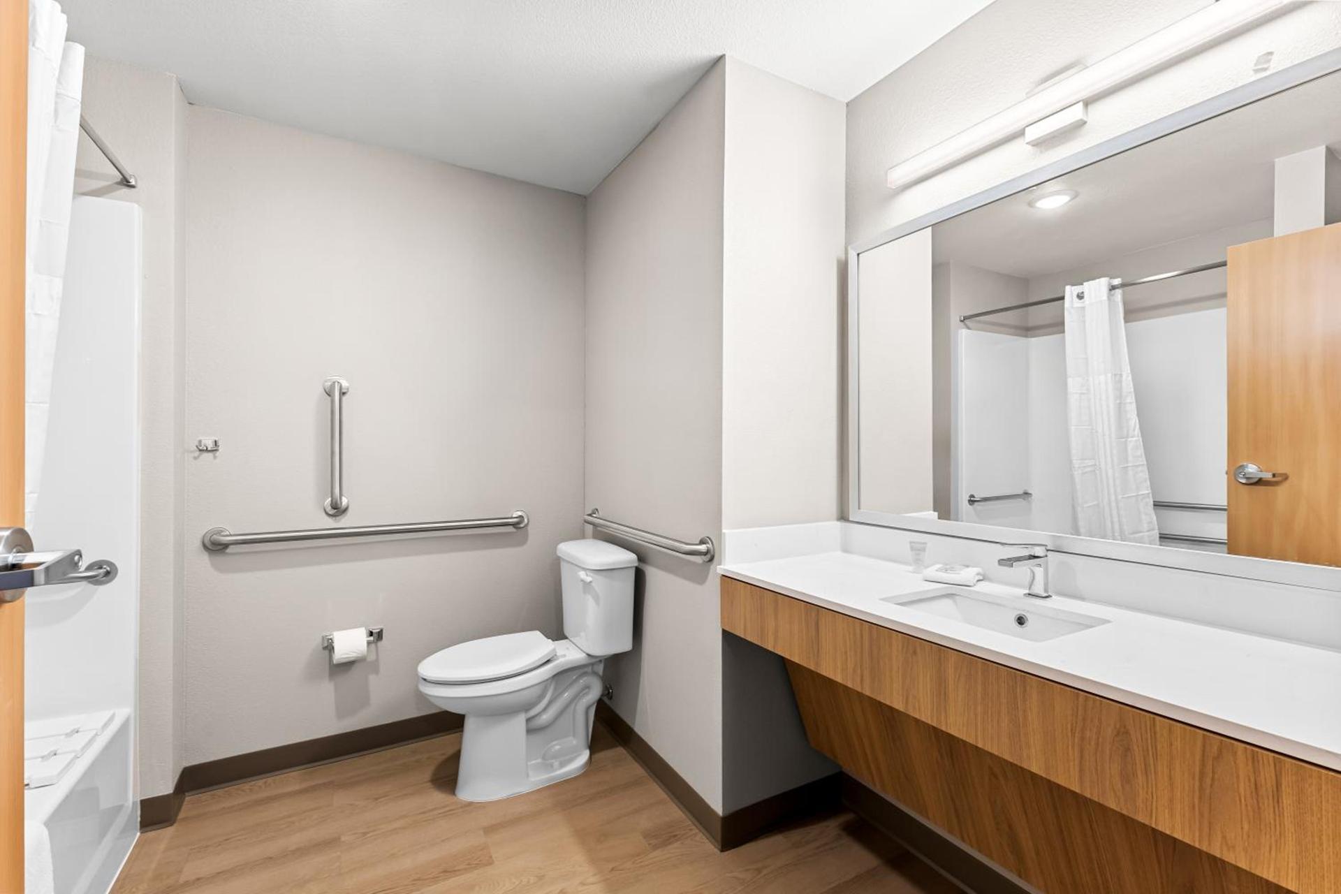 LivAway Suites Salt Lake City- West Jordan photo 19