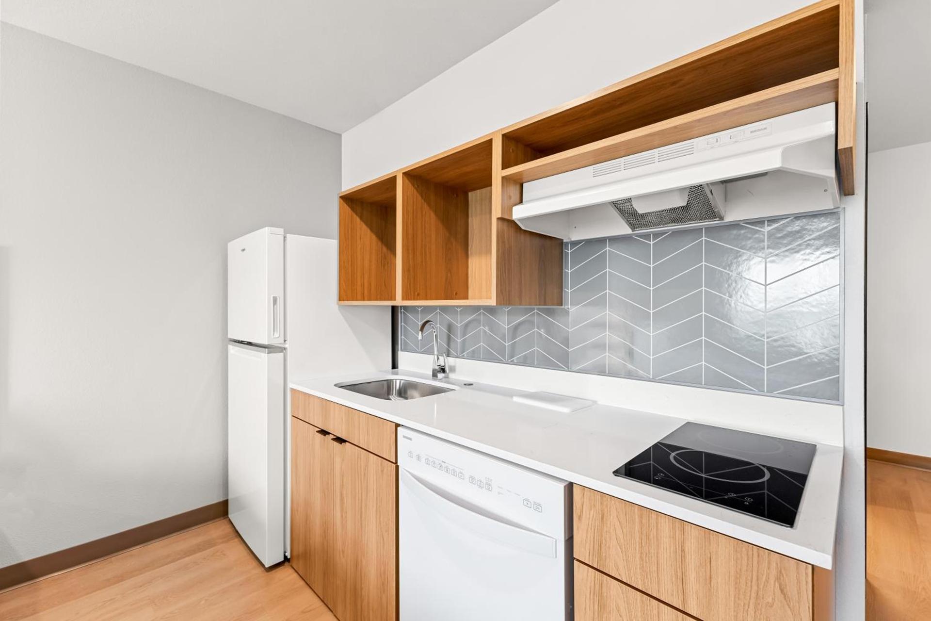 LivAway Suites Salt Lake City- West Jordan photo 22