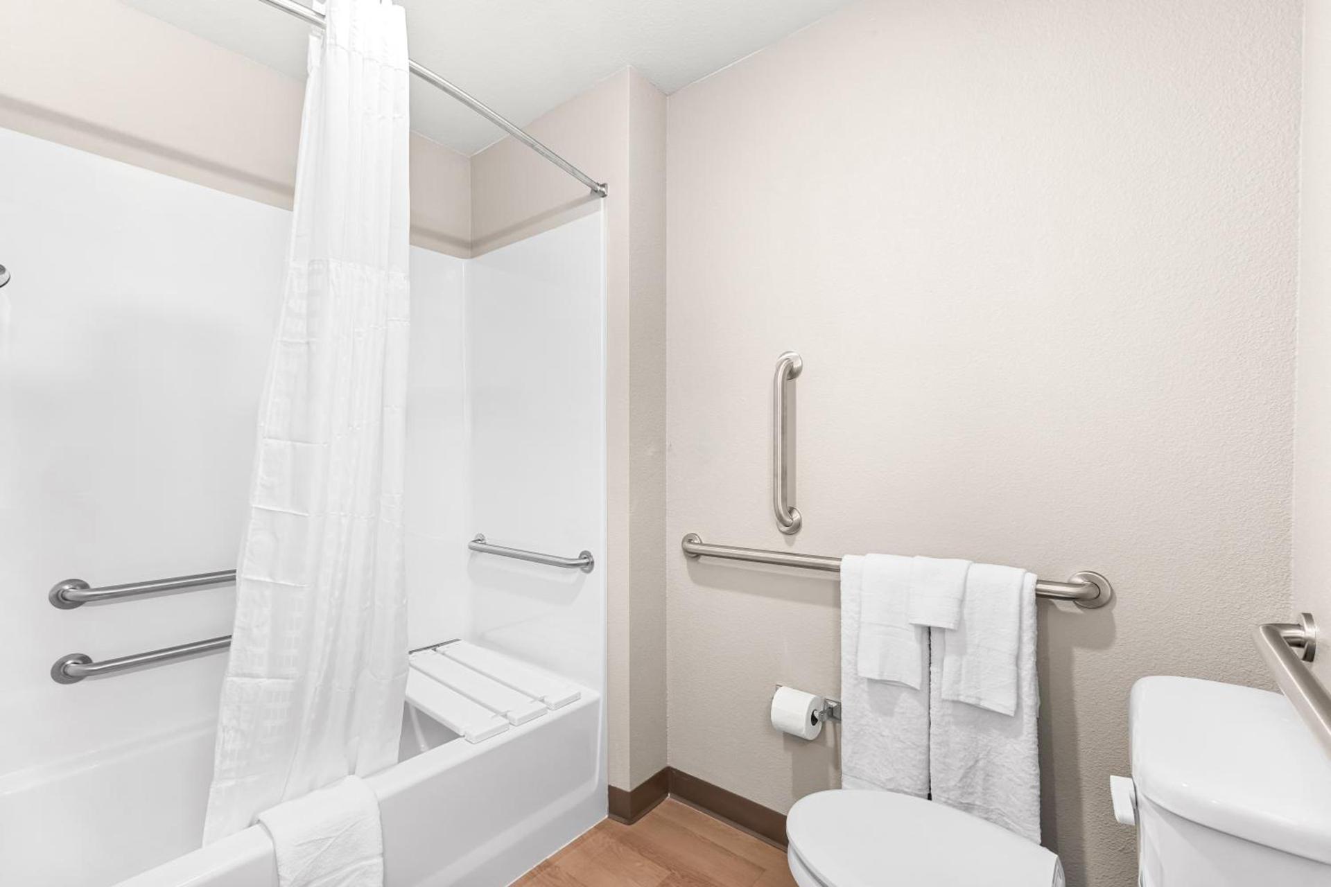 LivAway Suites Salt Lake City- West Jordan photo 24
