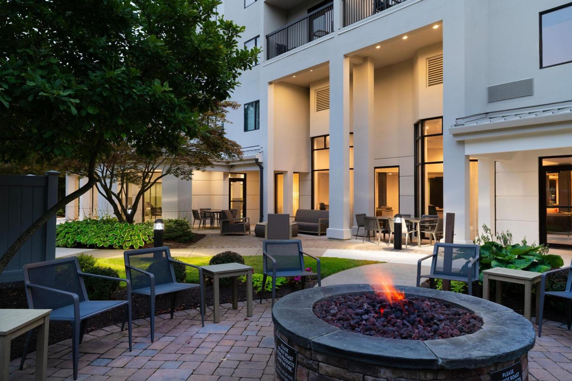 Courtyard by Marriott Danbury photo 35