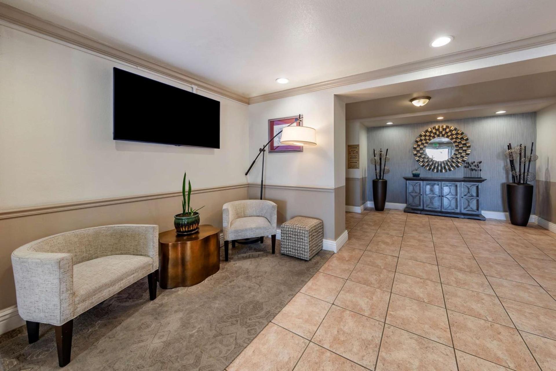 Best Western Plus John Jay Inn & Suites photo 9