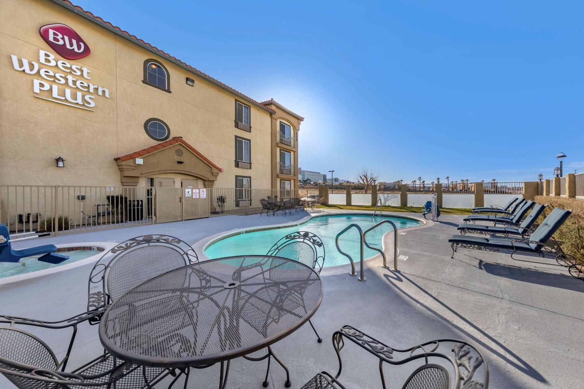 Best Western Plus John Jay Inn & Suites photo 40