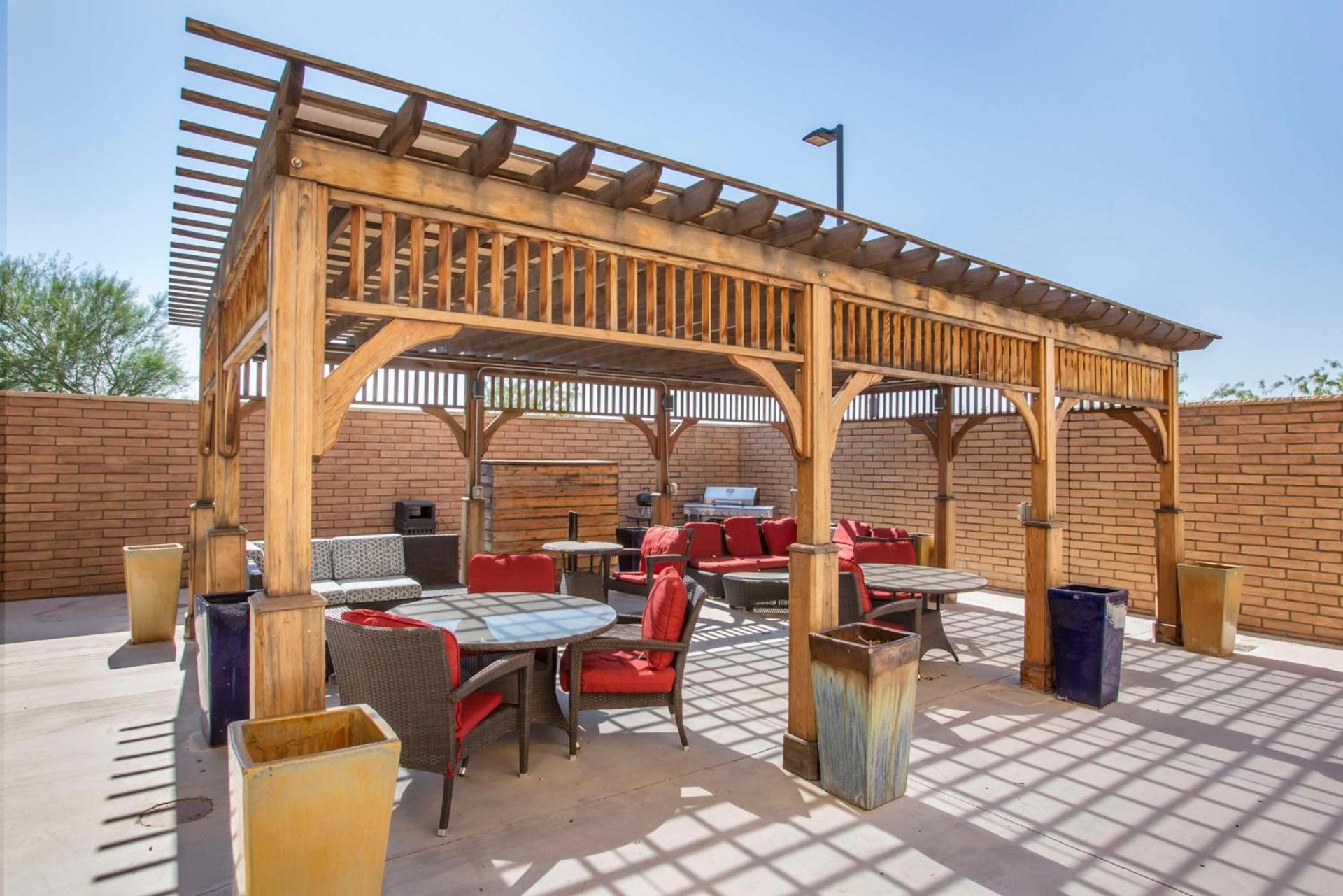 Best Western Plus Chandler Hotel & Suites photo 8