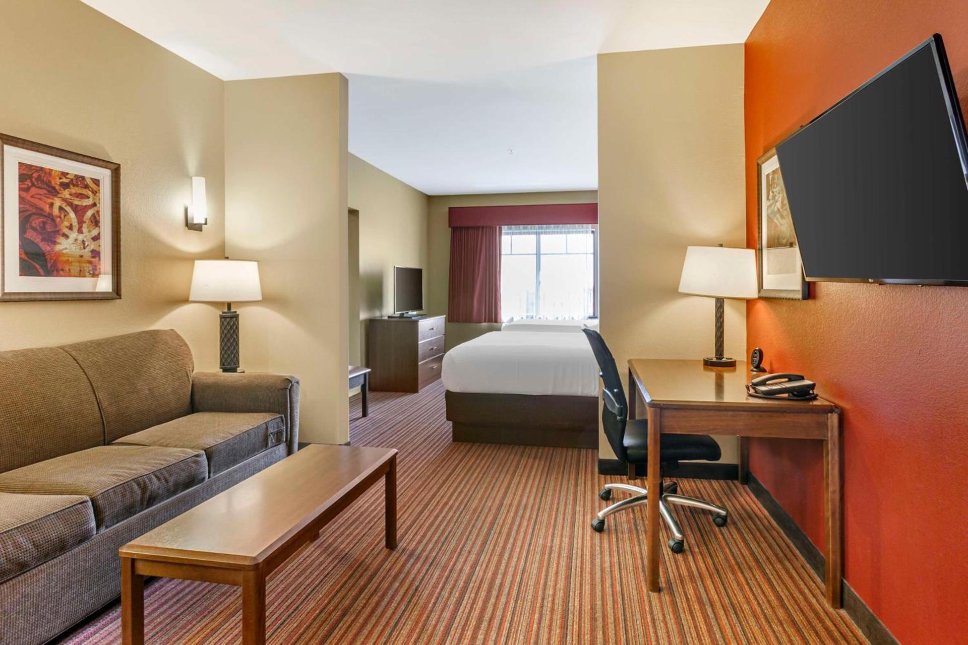 Best Western Plus Chandler Hotel & Suites photo 20