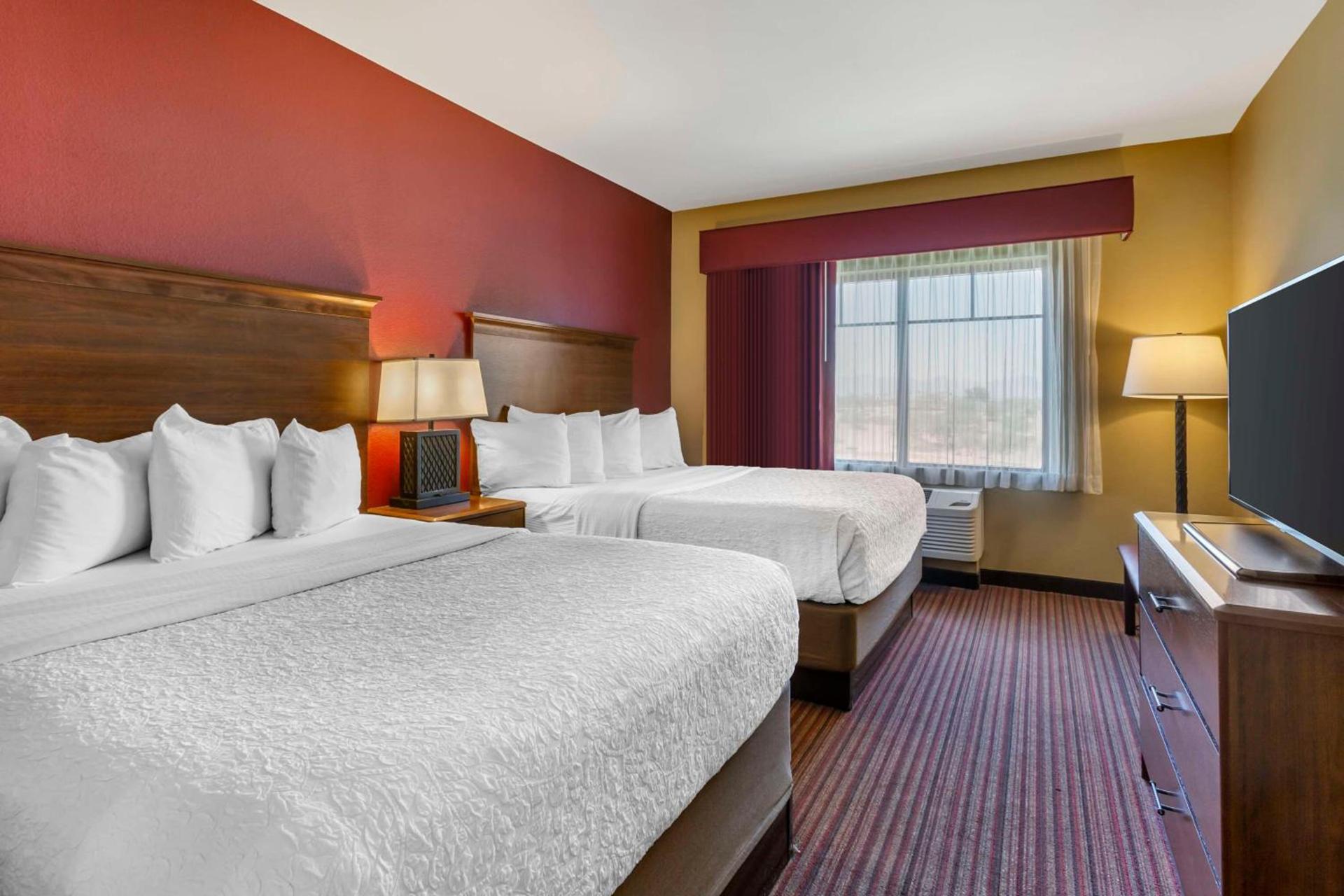 Best Western Plus Chandler Hotel & Suites photo 34