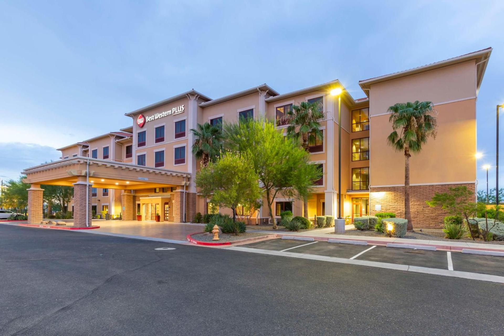 Best Western Plus Chandler Hotel & Suites photo 36