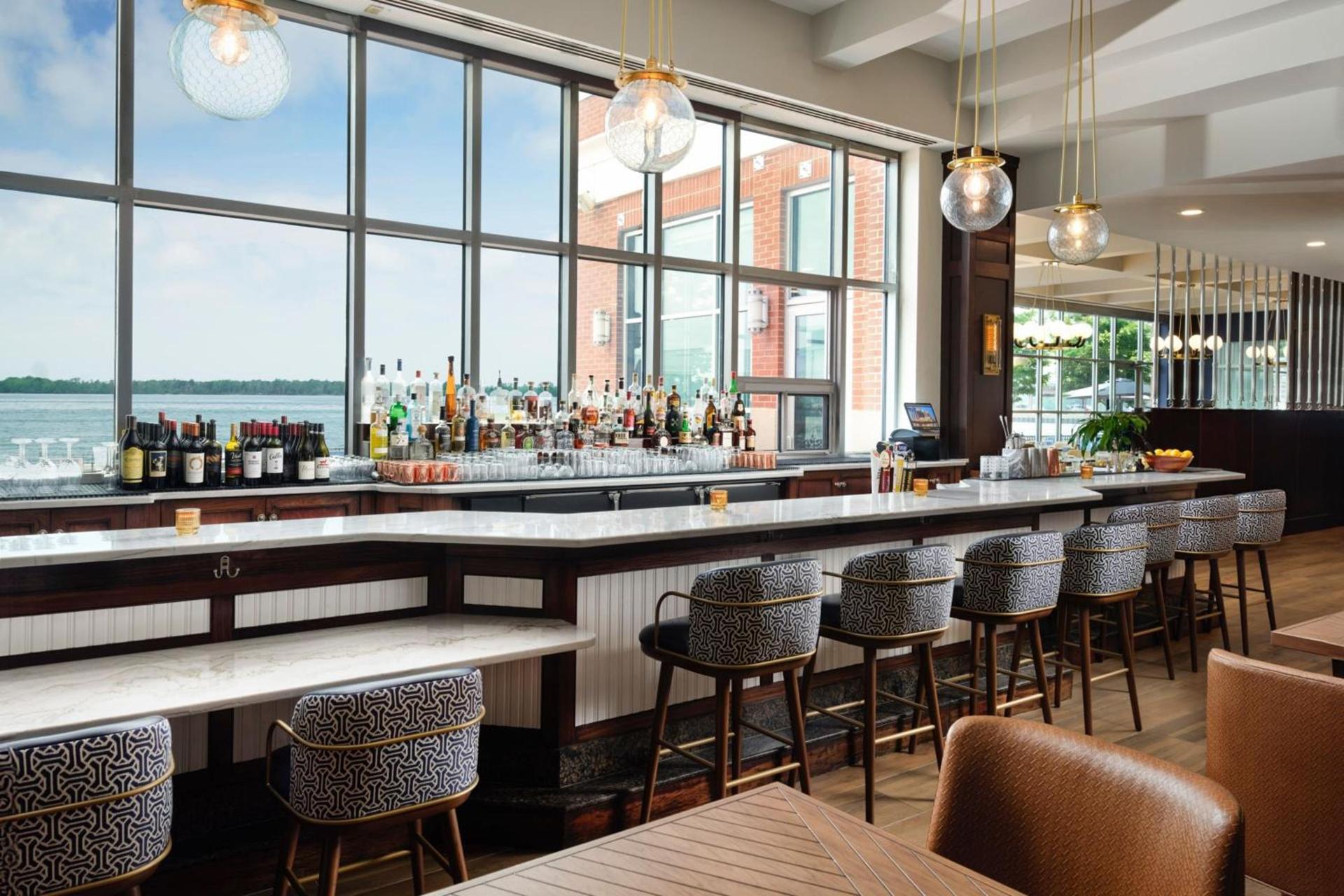 Sheraton Erie Bayfront Hotel photo 36