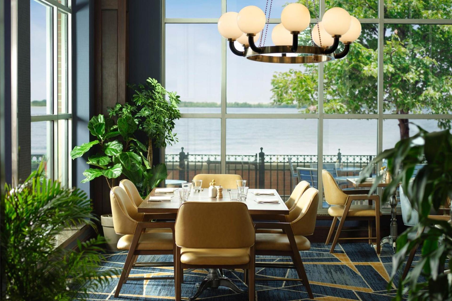 Sheraton Erie Bayfront Hotel photo 39