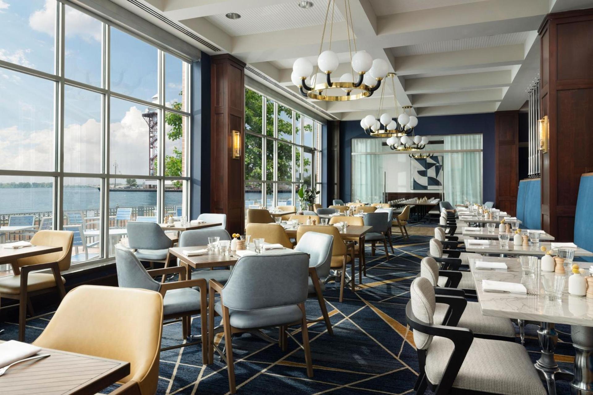 Sheraton Erie Bayfront Hotel photo 41