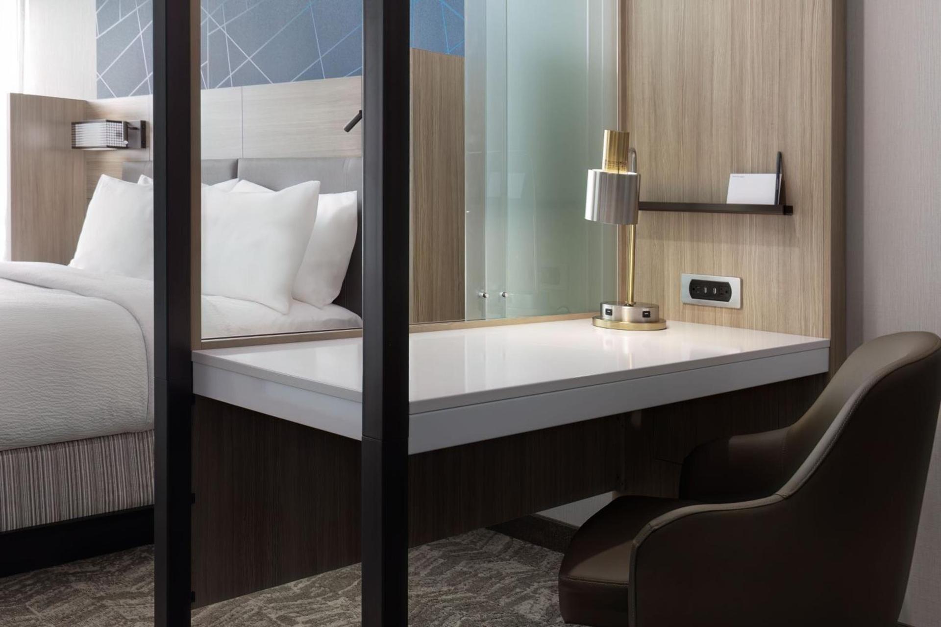 SpringHill Suites by Marriott Pleasanton photo 17