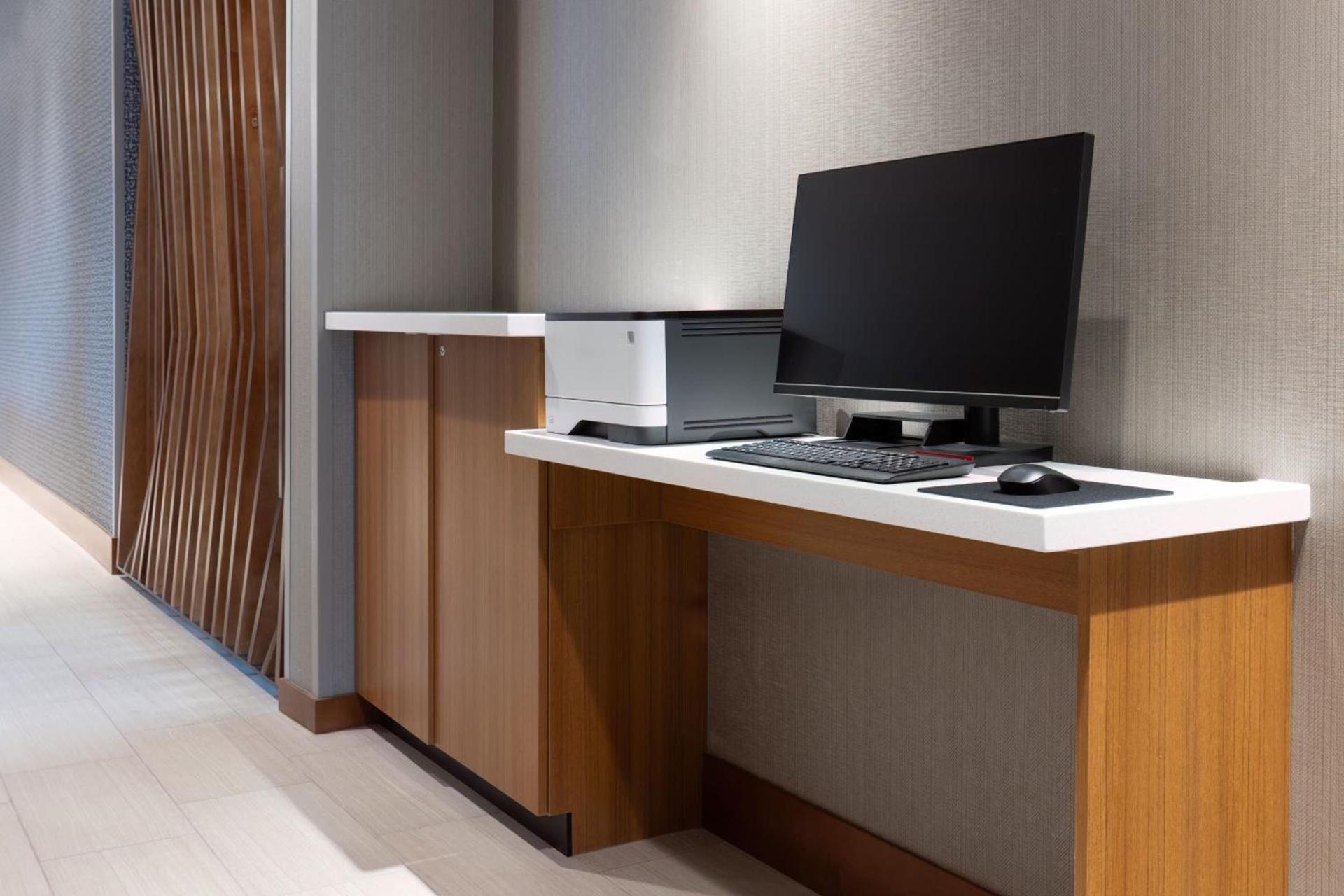 SpringHill Suites by Marriott Pleasanton photo 26