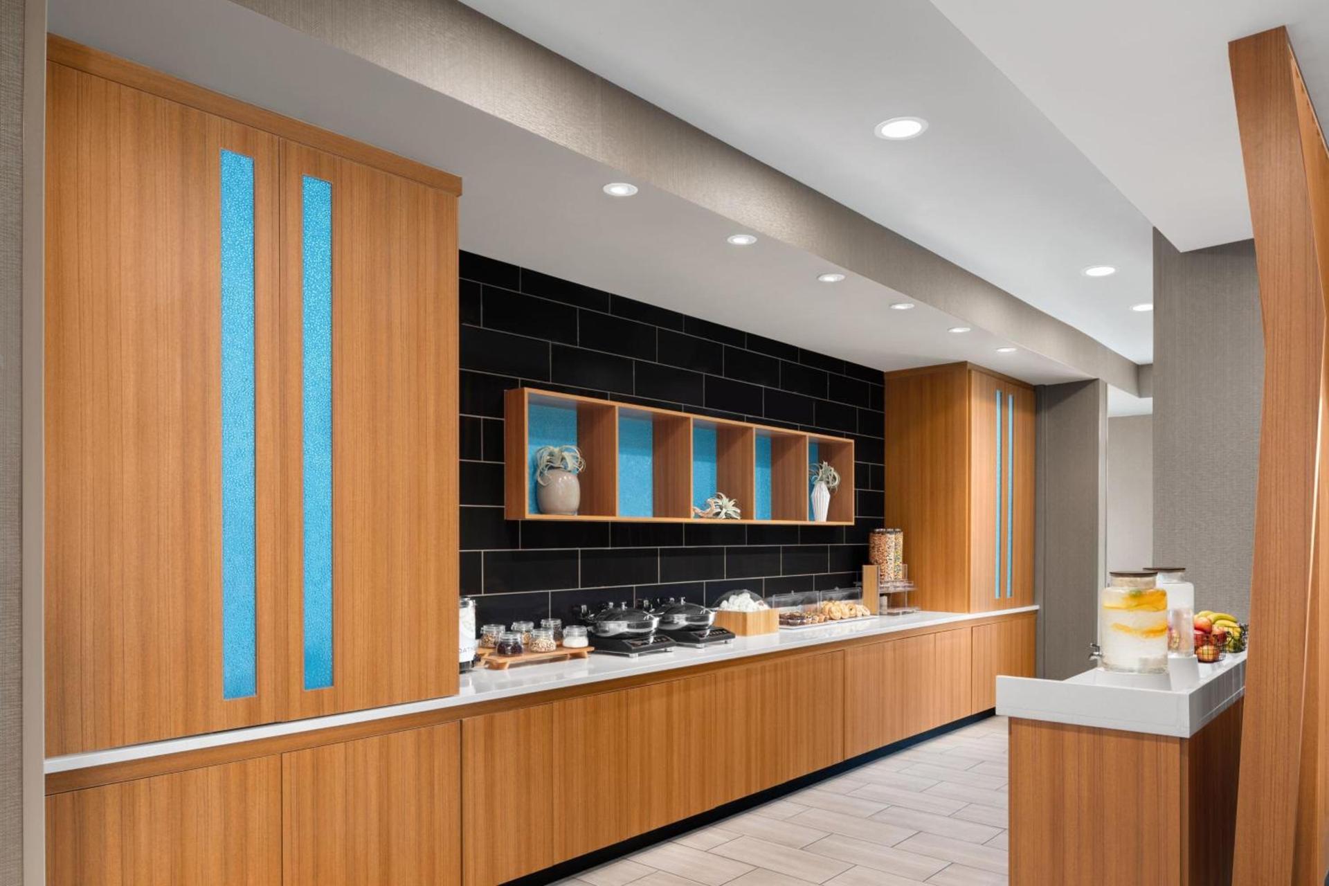 SpringHill Suites by Marriott Roanoke North photo 30