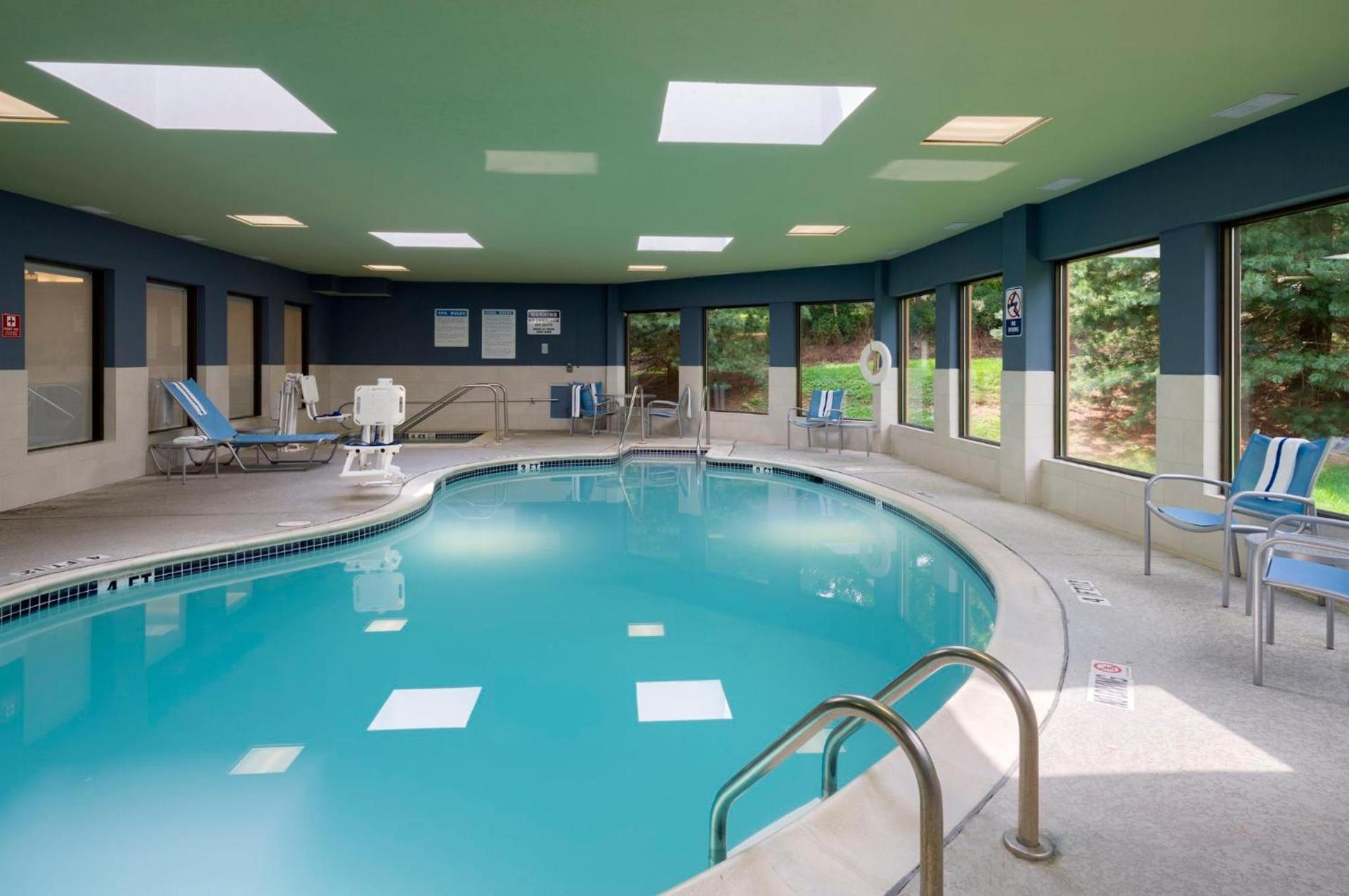 Holiday Inn Express Hershey-Harrisburg Area by IHG photo 29