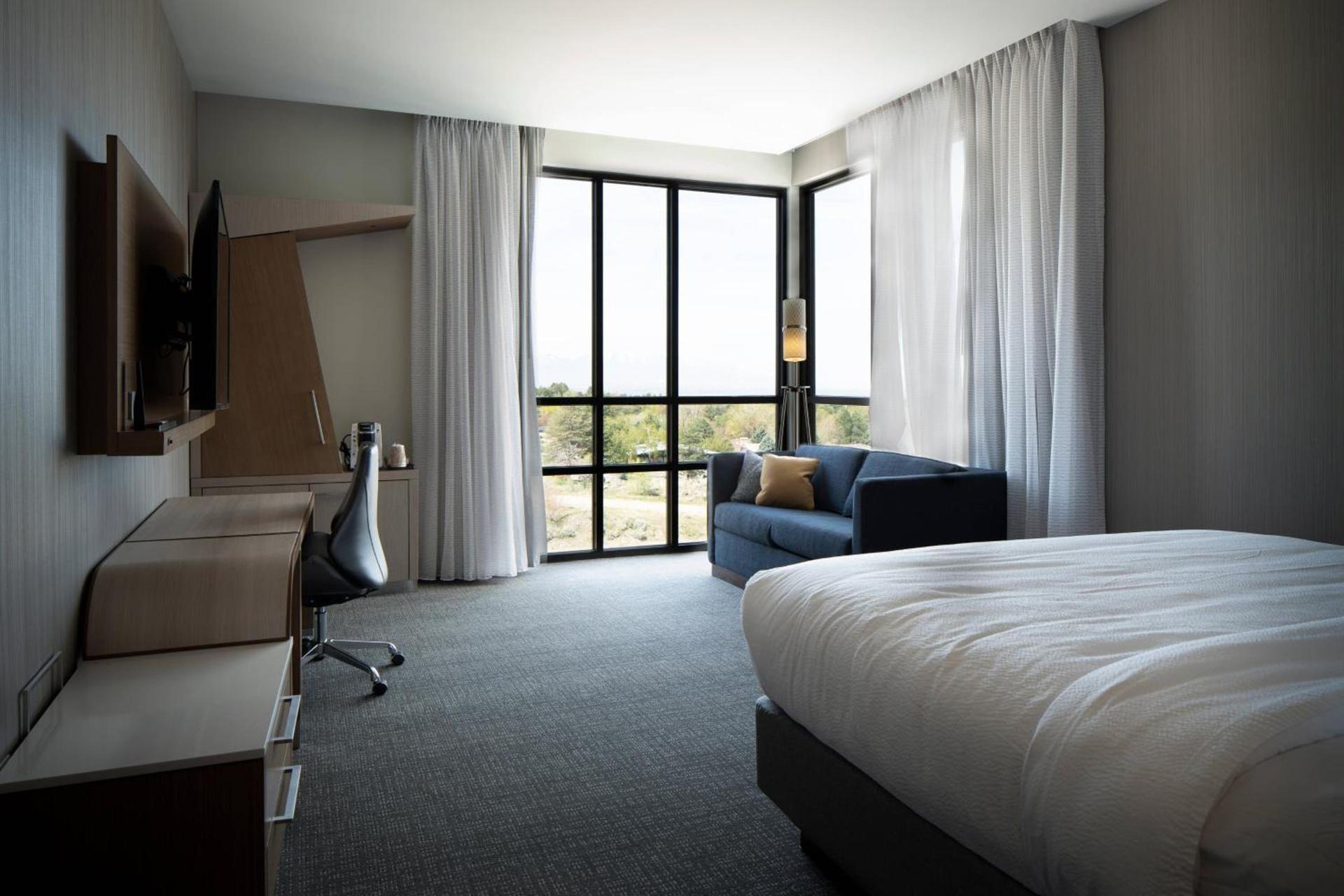 Courtyard by Marriott Salt Lake City Cottonwood photo 11